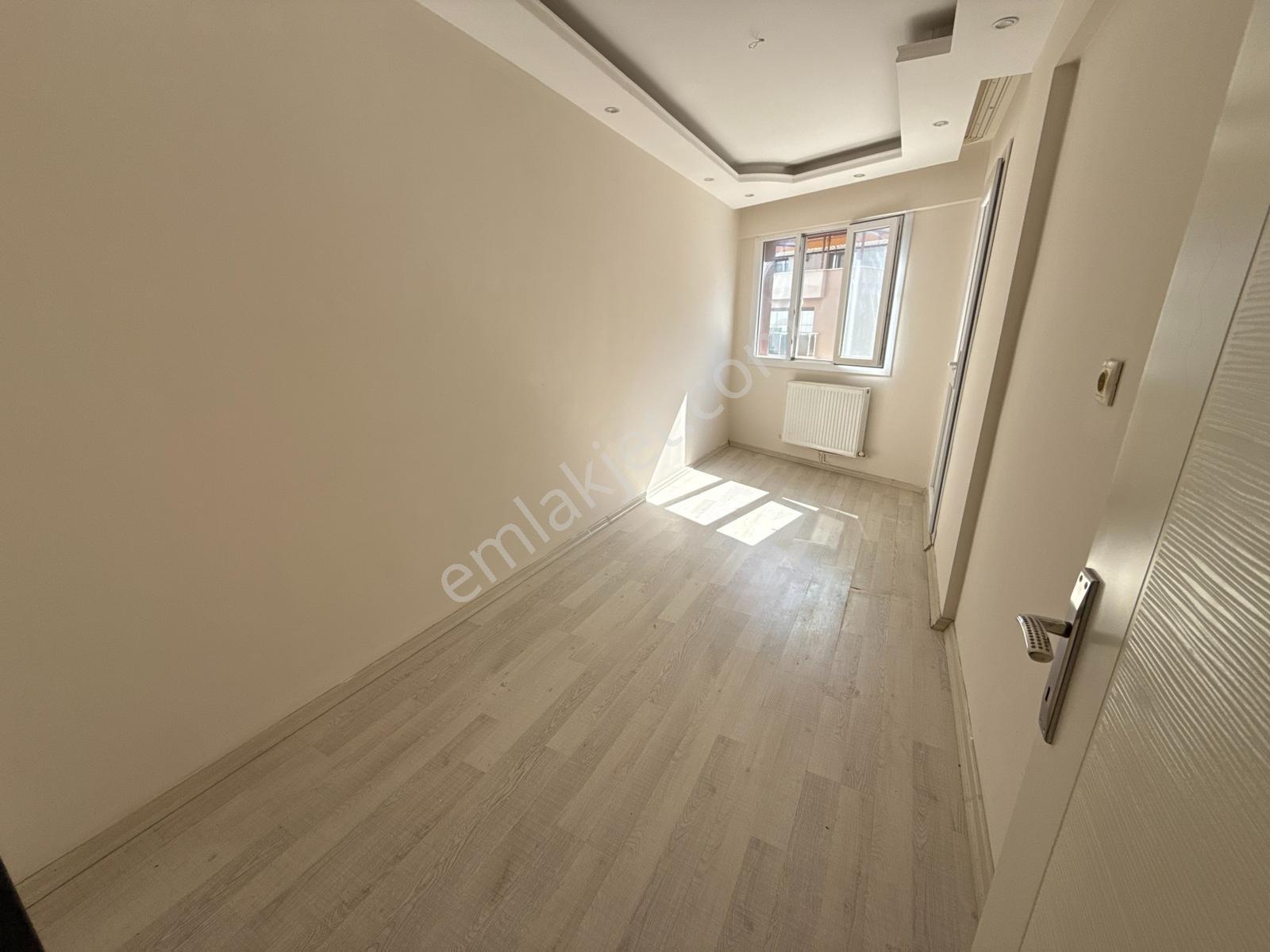 Satılık Muradiye Mh 4+1 150m2 7 Yasında Dubleks Daire - Görsel 9