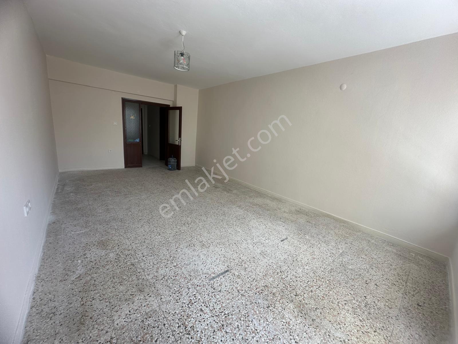 Alanya Güllerpınarı Mah.çimen Otel Sokağı Kiralık 2+1 Daire - Görsel 10