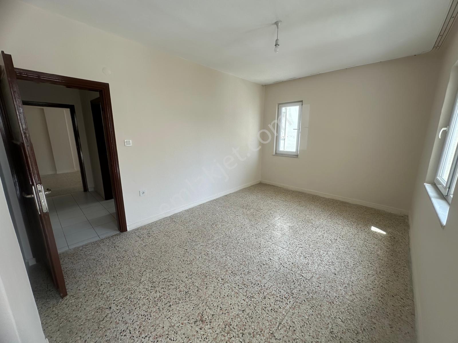Alanya Güllerpınarı Mah.çimen Otel Sokağı Kiralık 2+1 Daire - Görsel 13