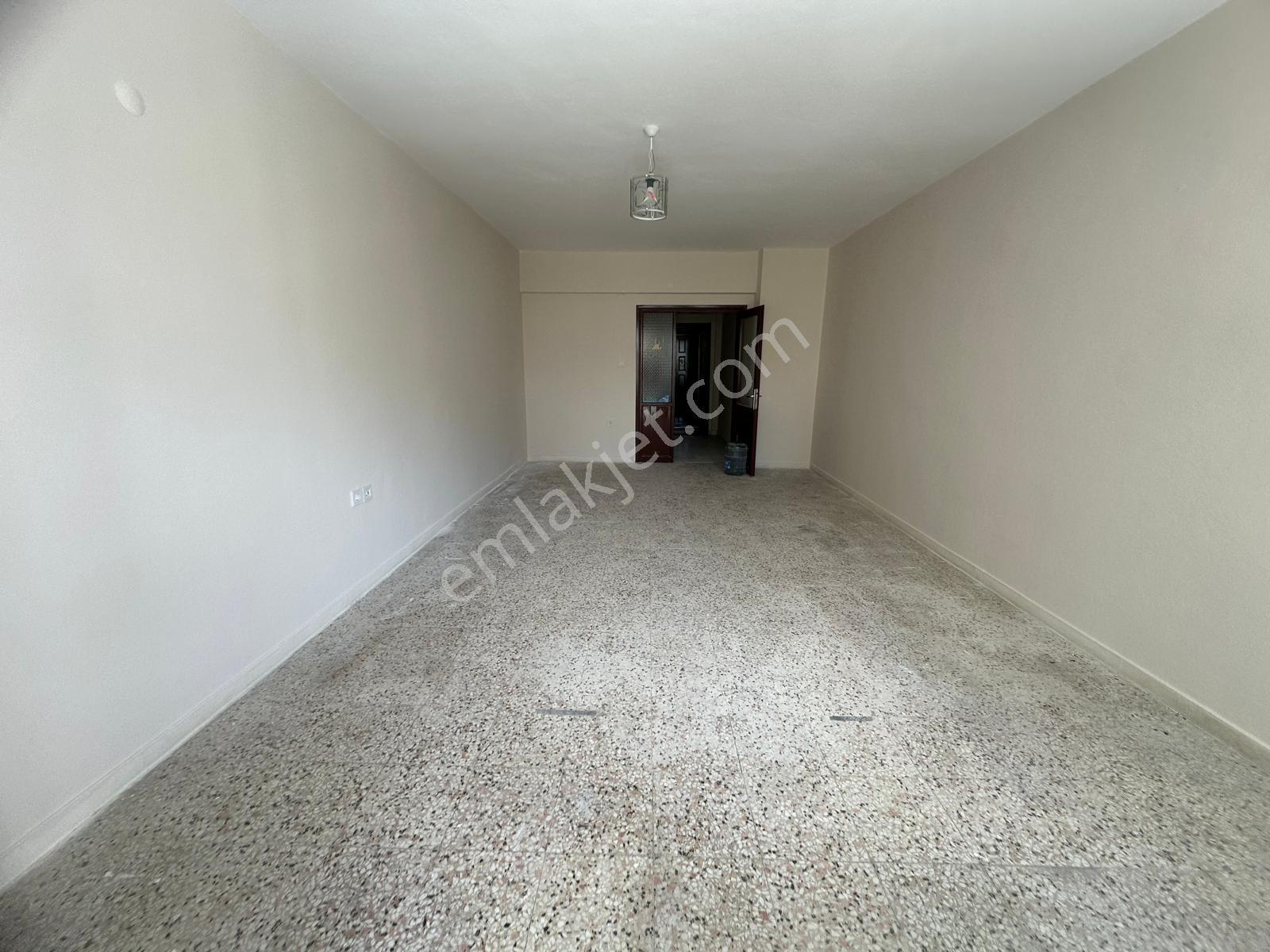 Alanya Güllerpınarı Mah.çimen Otel Sokağı Kiralık 2+1 Daire - Görsel 8