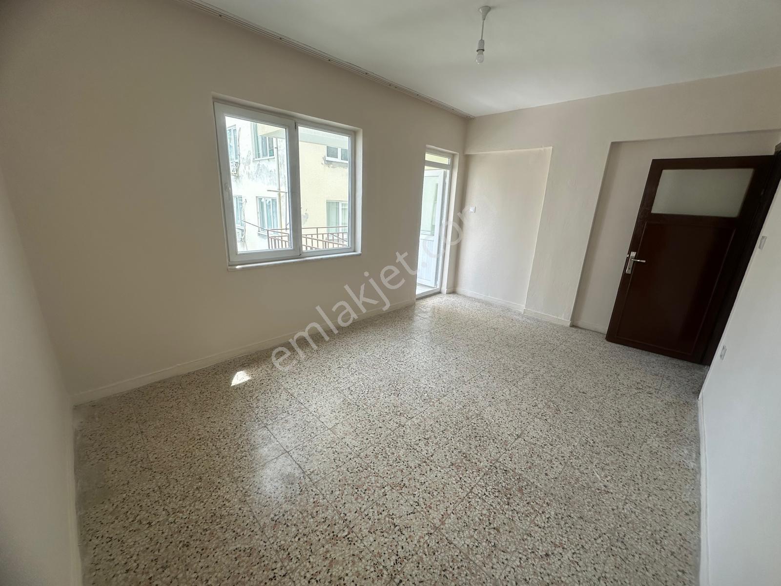 Alanya Güllerpınarı Mah.çimen Otel Sokağı Kiralık 2+1 Daire - Görsel 14