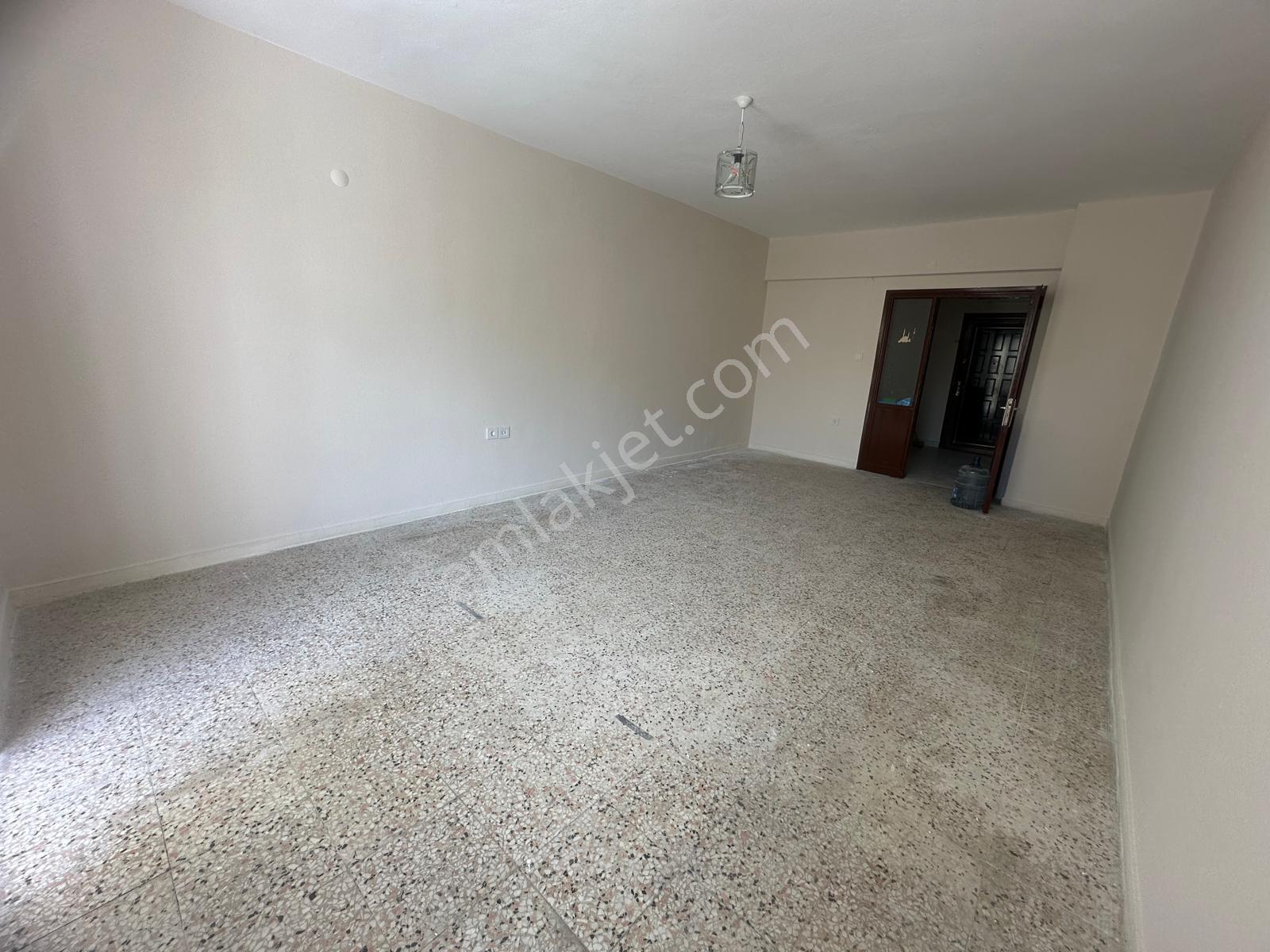 Alanya Güllerpınarı Mah.çimen Otel Sokağı Kiralık 2+1 Daire - Görsel 9