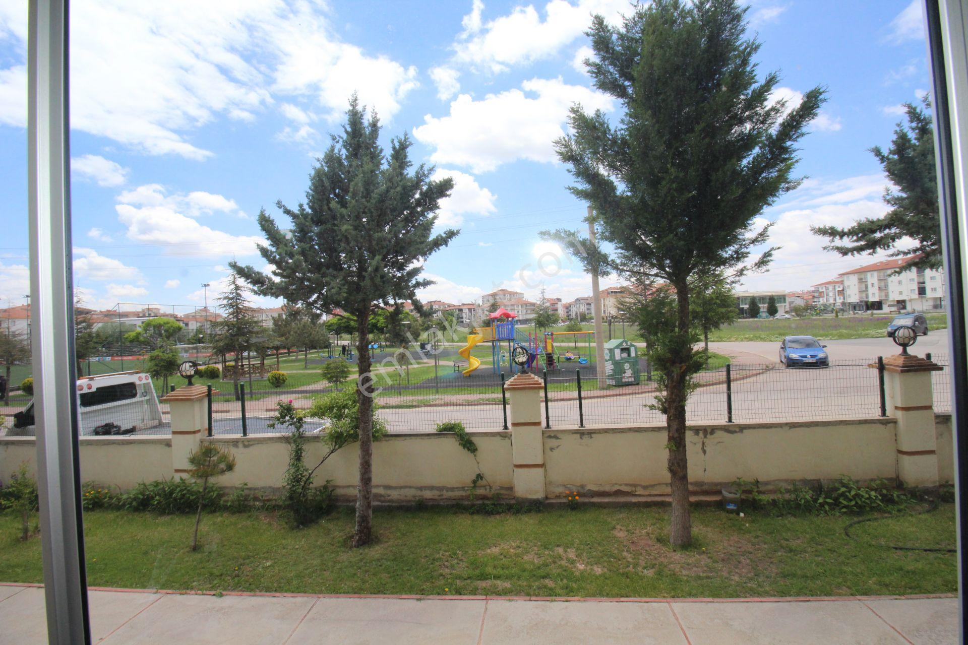 Aksaray Nakkaşda Site İçinde Parka Cephe Satılık 2+1 Geniş Daire - Görsel 21