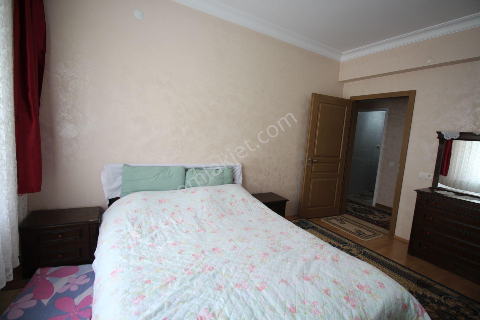 Aksaray Nakkaşda Site İçinde Parka Cephe Satılık 2+1 Geniş Daire - Görsel 32