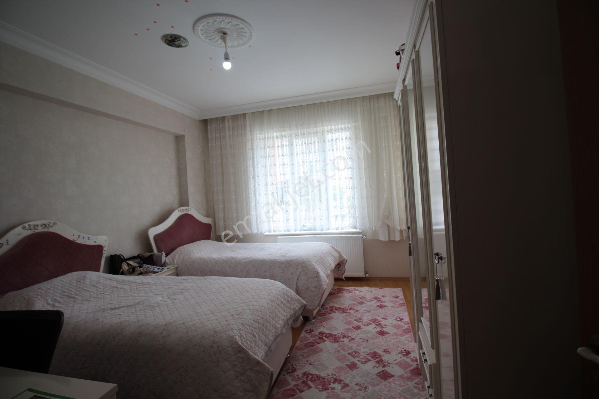 Aksaray Nakkaşda Site İçinde Parka Cephe Satılık 2+1 Geniş Daire - Görsel 28
