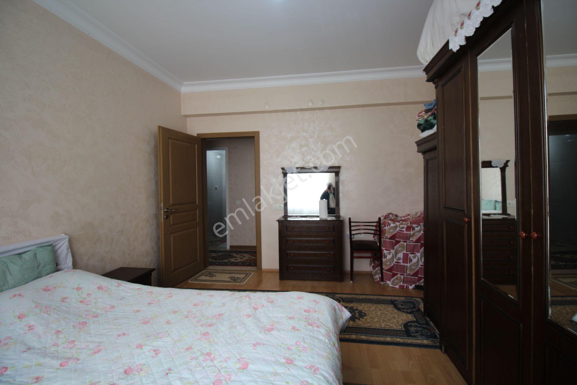 Aksaray Nakkaşda Site İçinde Parka Cephe Satılık 2+1 Geniş Daire - Görsel 31