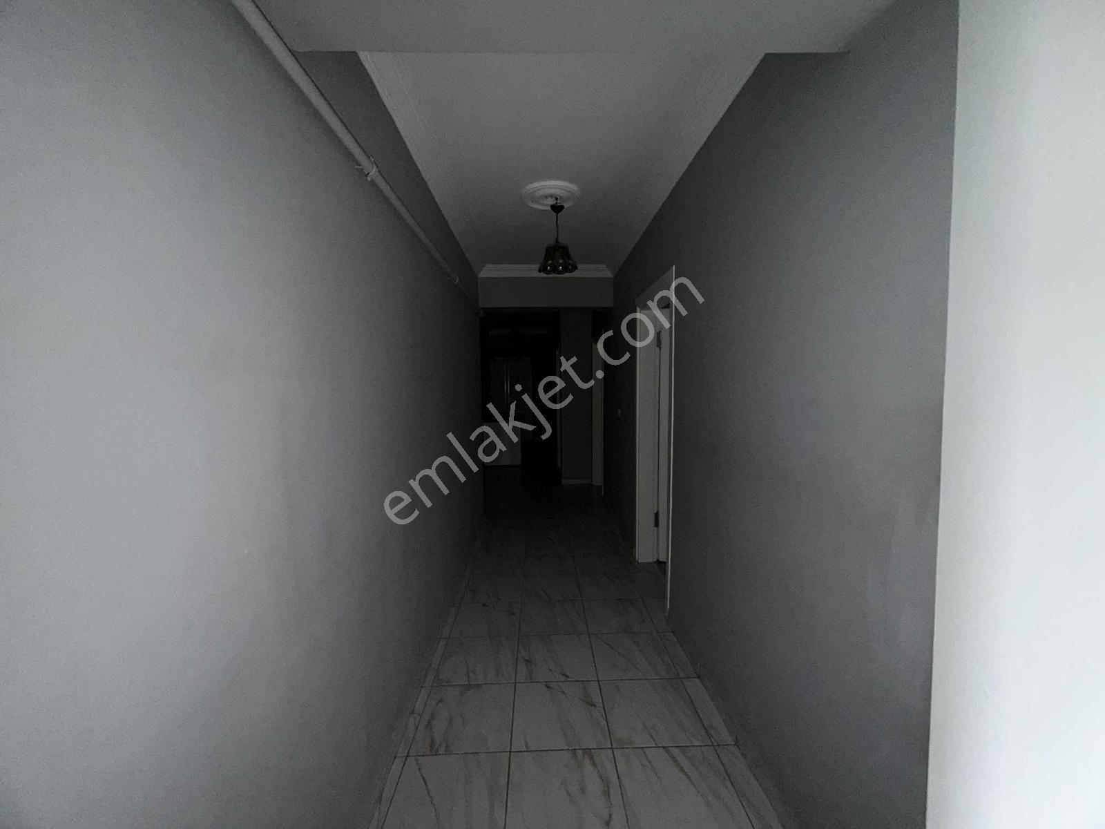 Ayşe Emlak'tan Arifbeyde Geniş Kiralık Daire - Görsel 10