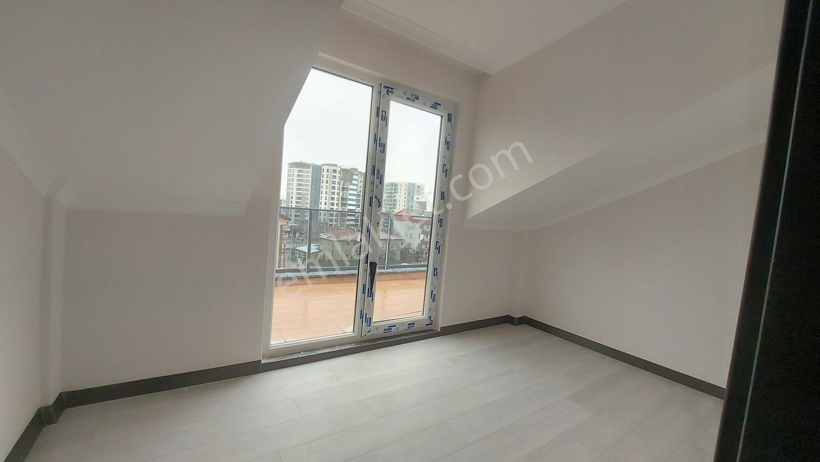 Bağçeşme Satılık Asansörlü Sıfır 3+1 Dubleks Daire - Görsel 18