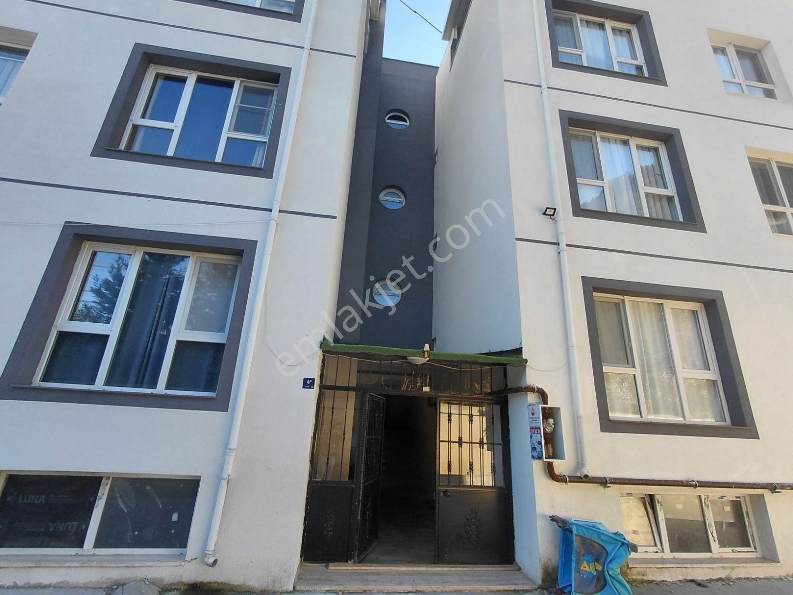 ** Havuzlu Sitede, Satılık, Masrafsız Ve Geniş Daire !!! - Görsel 17
