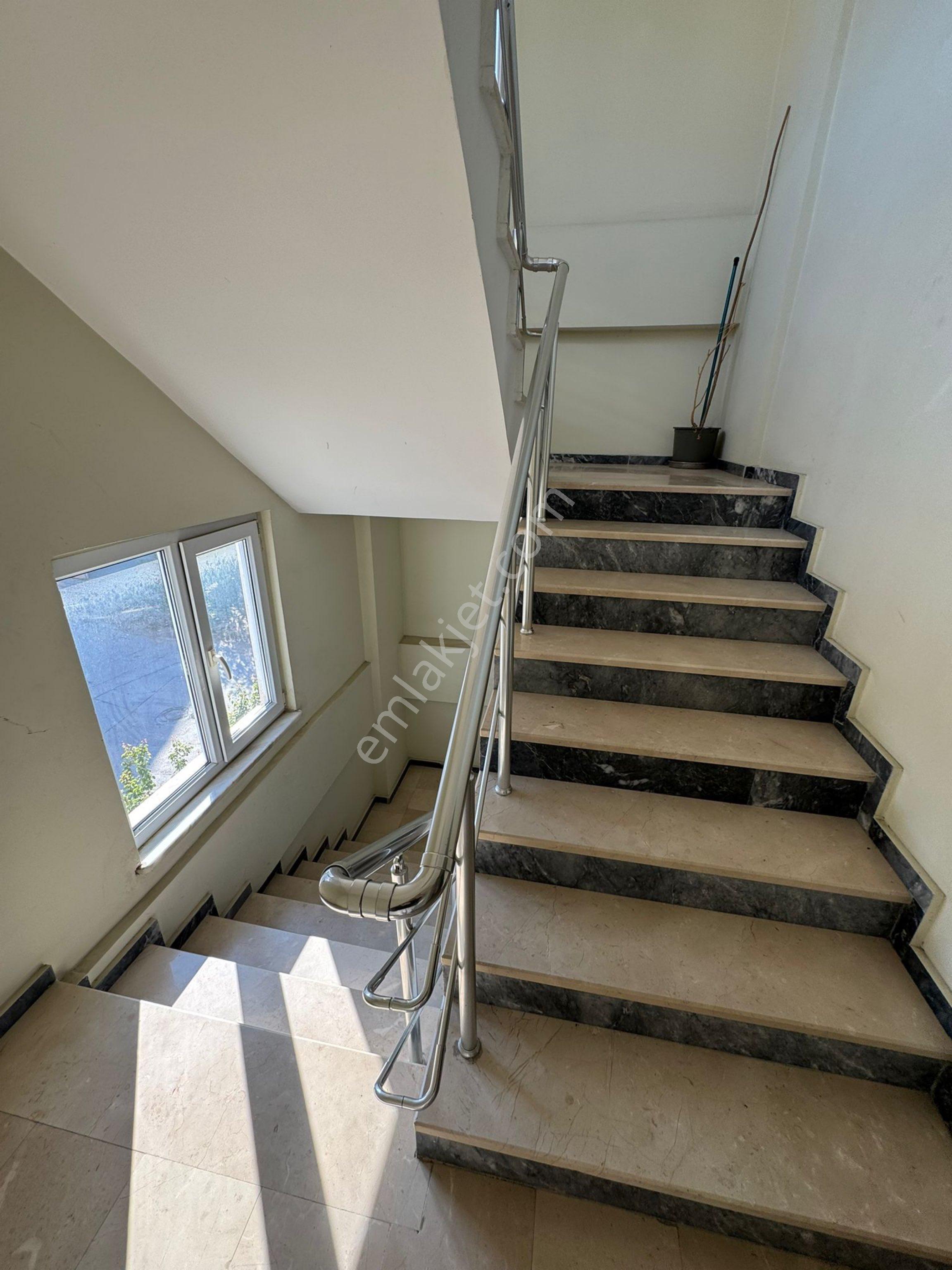 Bahar’dan Satılık Yatırıma Ve Oturuma Uygun 136 M2 2+1 Daire - Görsel 21