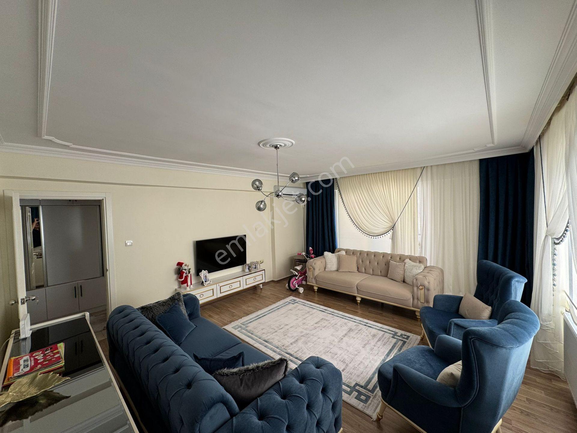 Bahar’dan Satılık Yatırıma Ve Oturuma Uygun 136 M2 2+1 Daire - Görsel 2