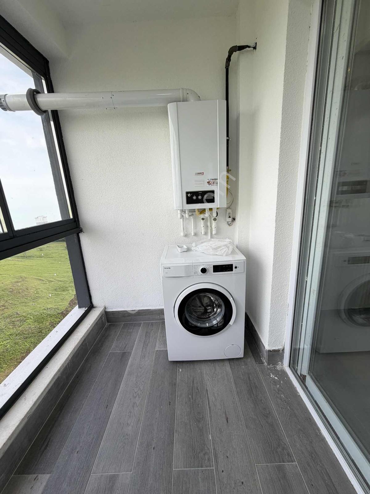 Deniz Manzaralı Eşyalı Kiralık 2 + 1 Daire - Görsel 6