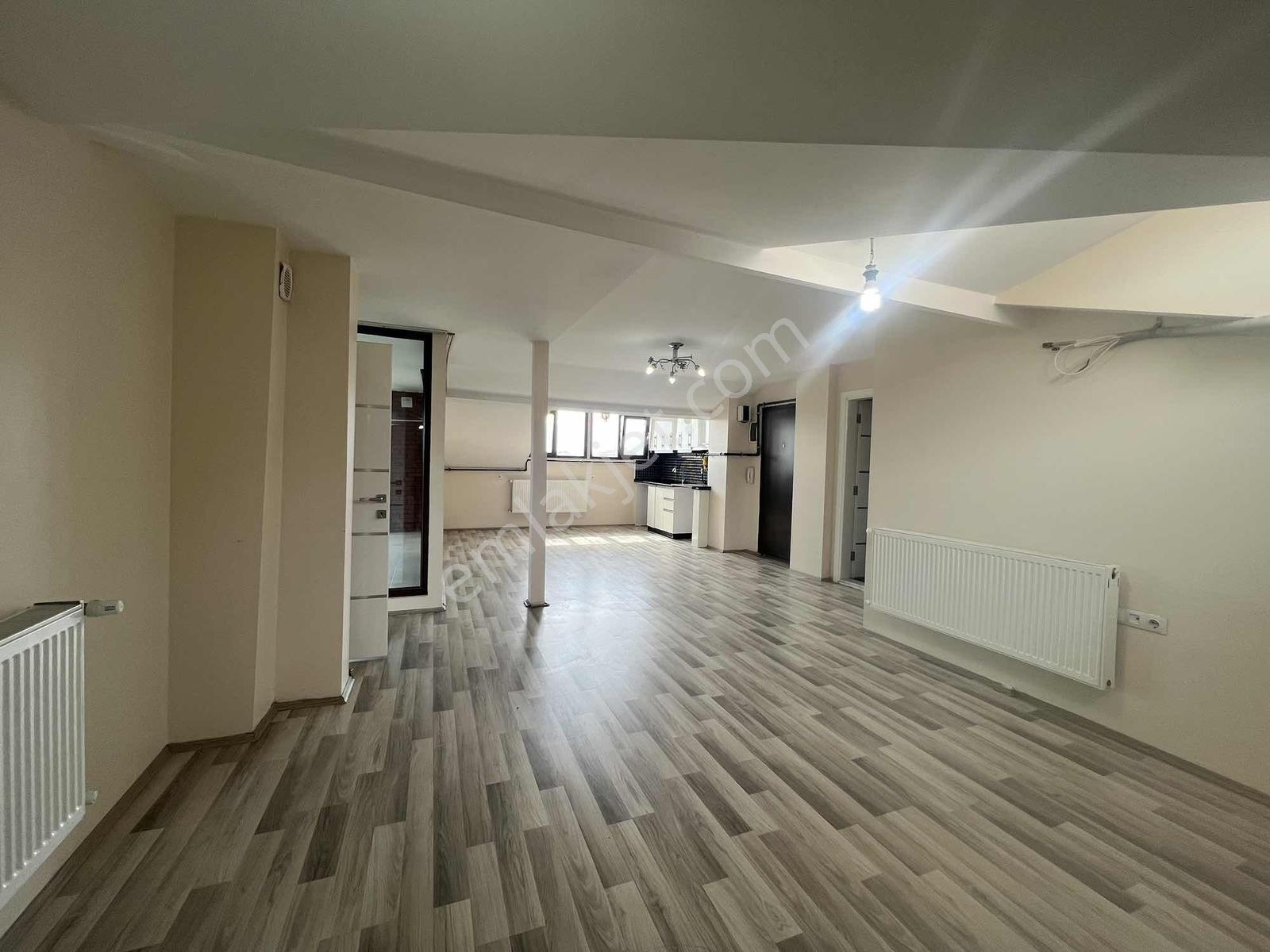 Şehzade'den Selçukbey 'de Tank Meydanı Yakını 3+1 Kiralık Daire - Görsel 10