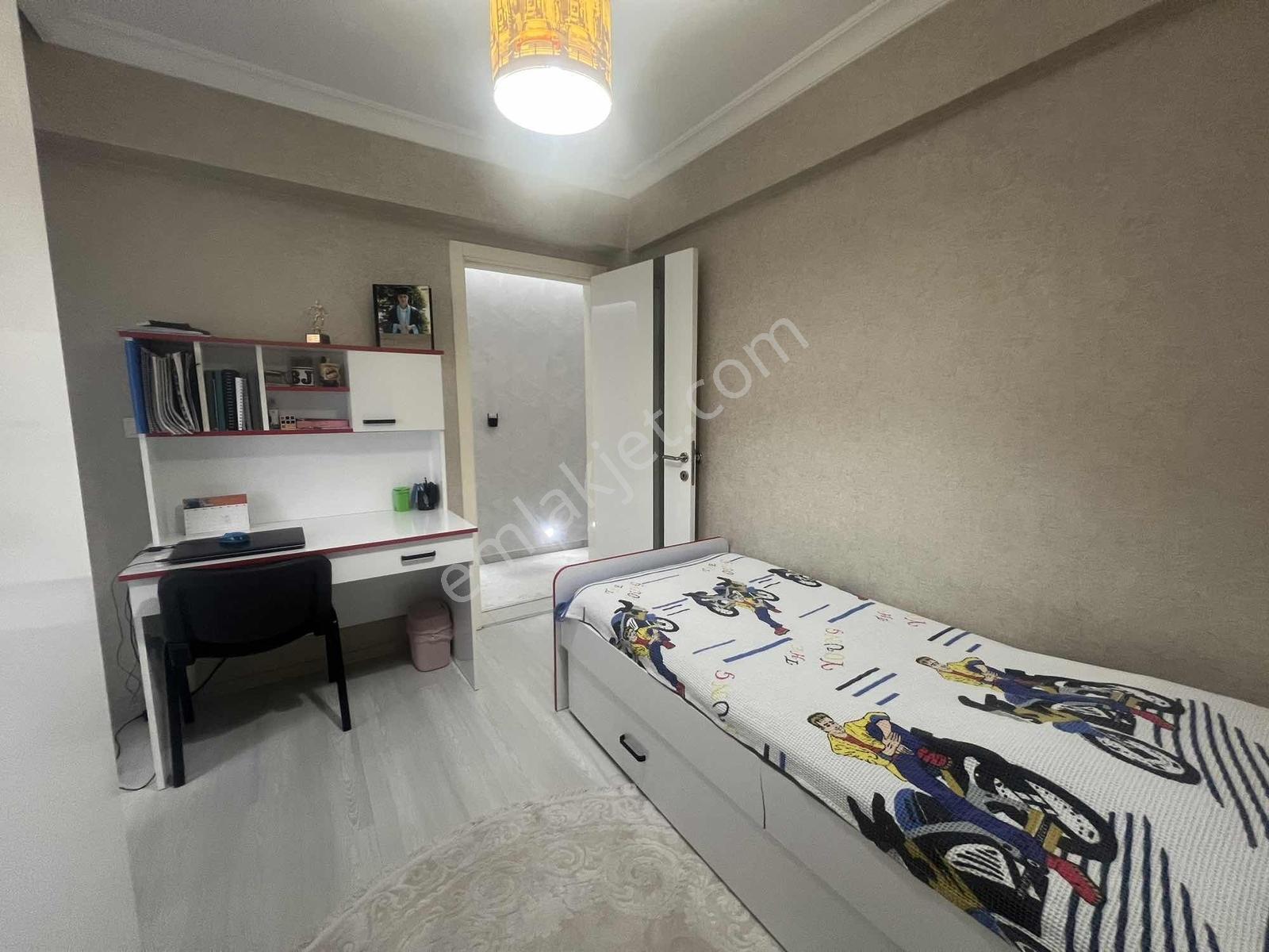 Şehzade'den Şemikler'de 3+1 Site İçi Ara Kat Satılık Daire - Görsel 14