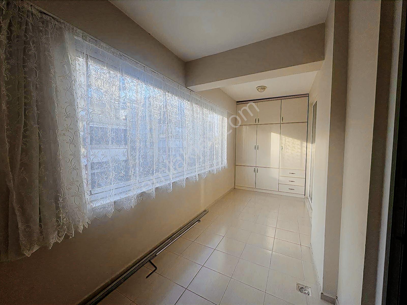 Şehzade'den Adalet Mahallesinde 3+1 Ara Kat Kullanışlı Daire - Görsel 6