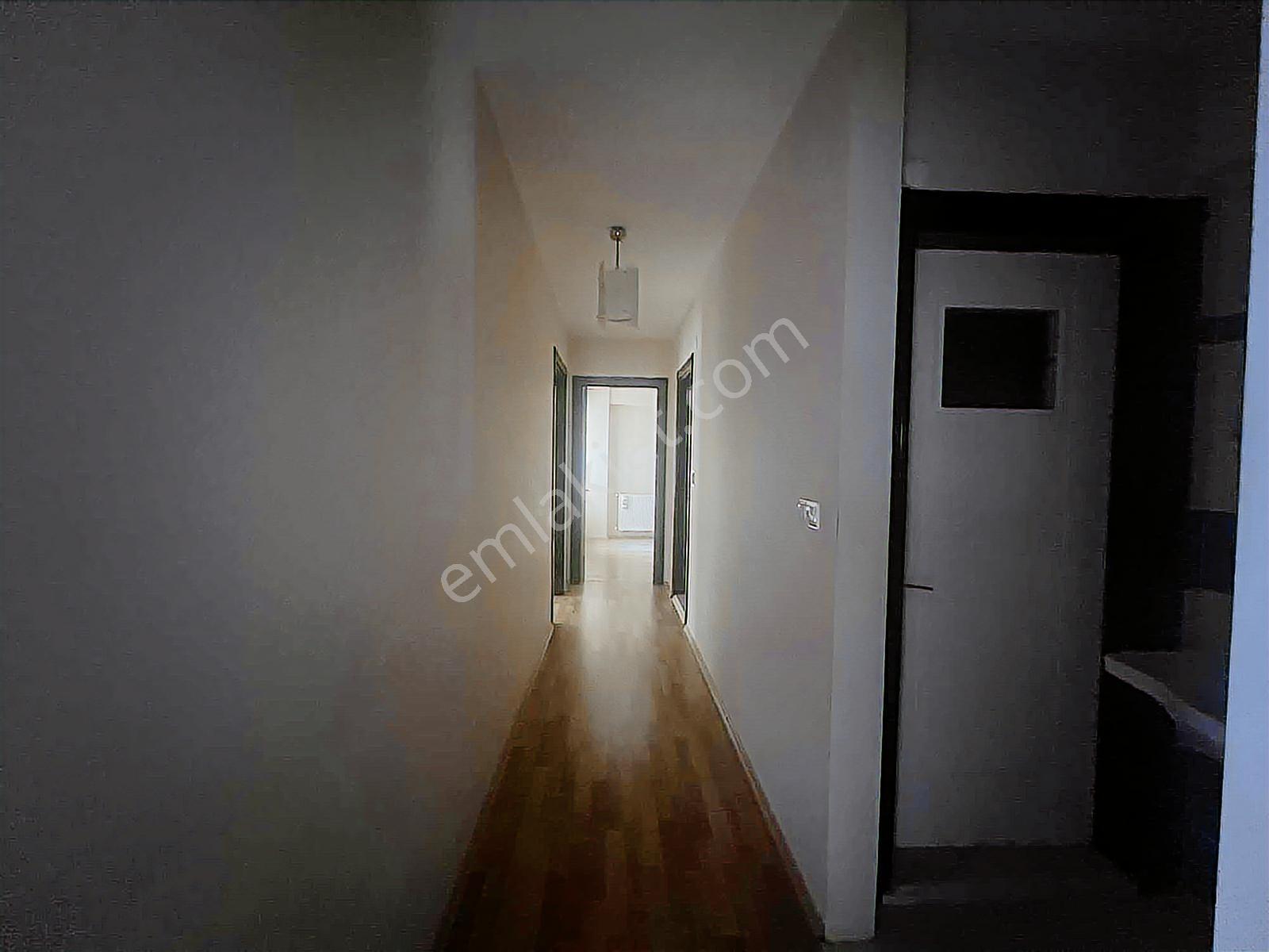 Şehzade'den Adalet Mahallesinde 3+1 Ara Kat Kullanışlı Daire - Görsel 8