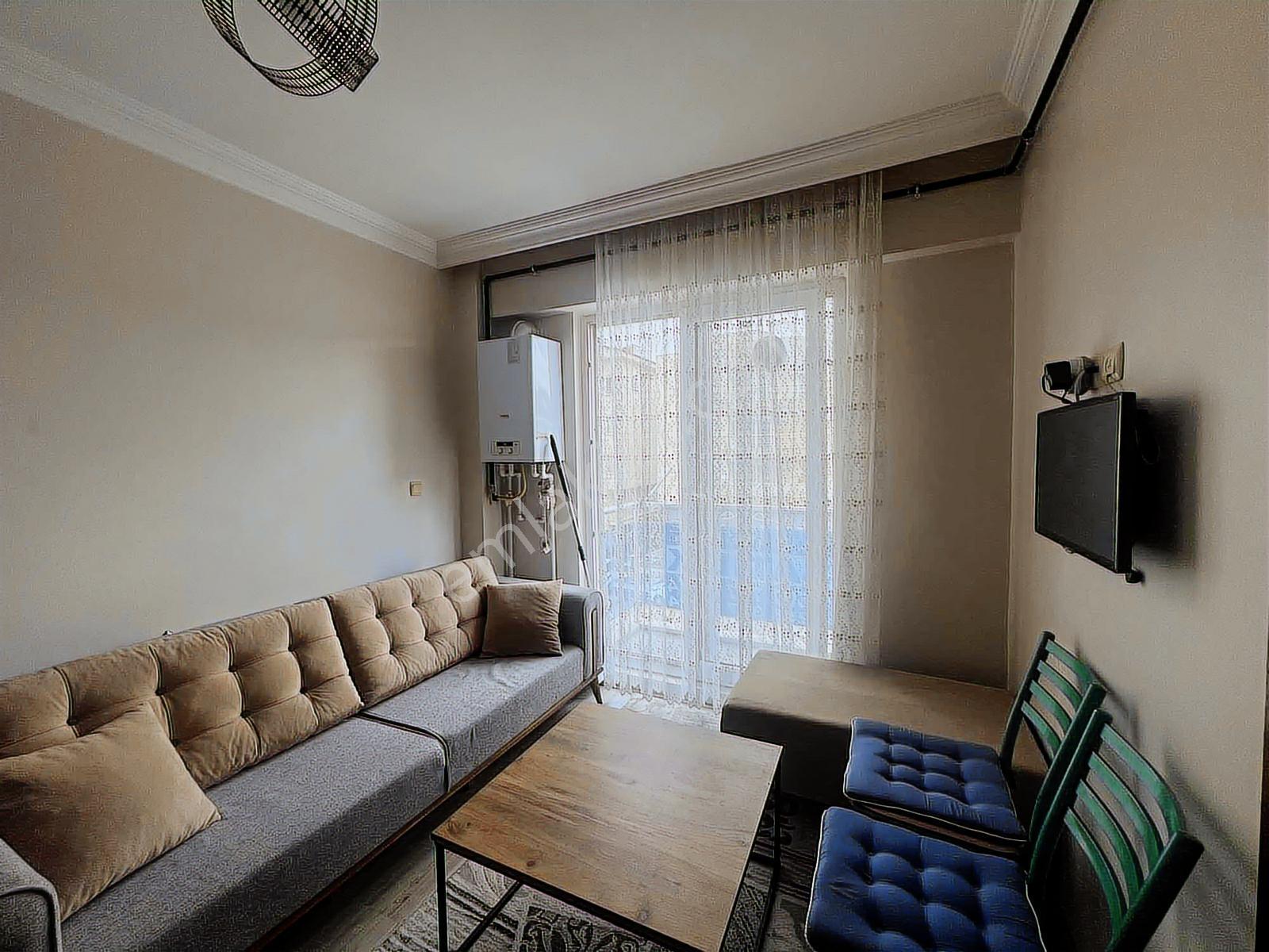 Şehzade'den Asmalıevler'de 1+1 Eşyalı Ara Kat Satılık Apart - Görsel 2