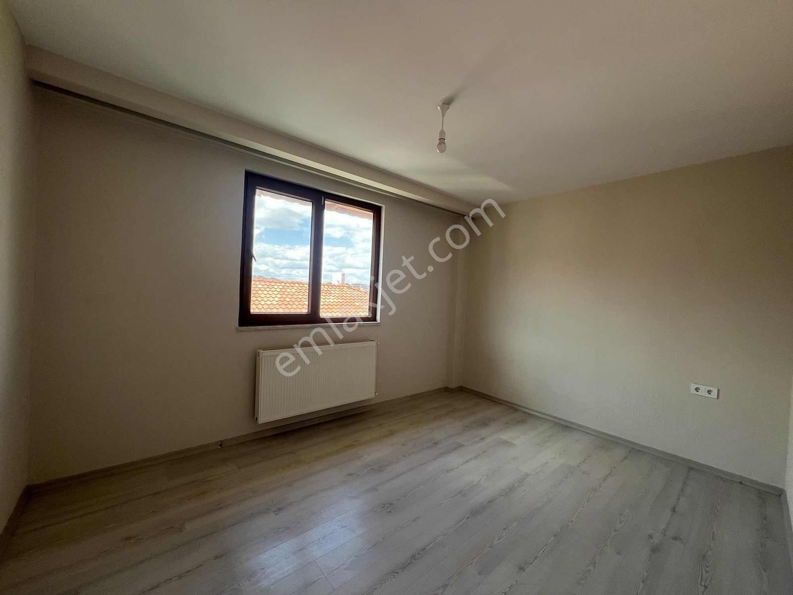 Şehzade'den Selçukbey'de Geniş 2+1 Kiralık Daire - Görsel 5