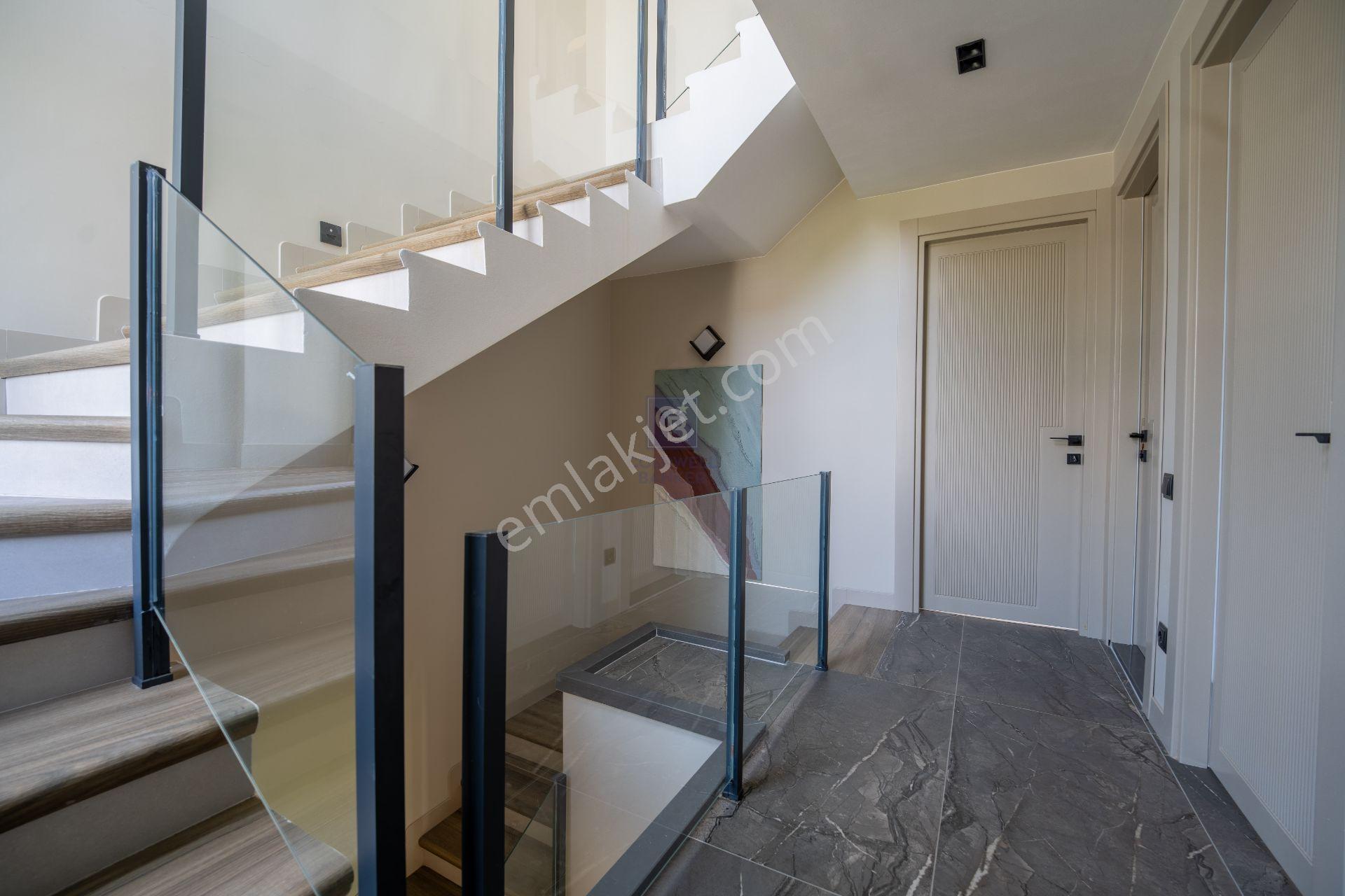 Kargıpınarı Sahile Yakın Eşyalı Kiralık 3+1 Tripleks Villa - Görsel 17