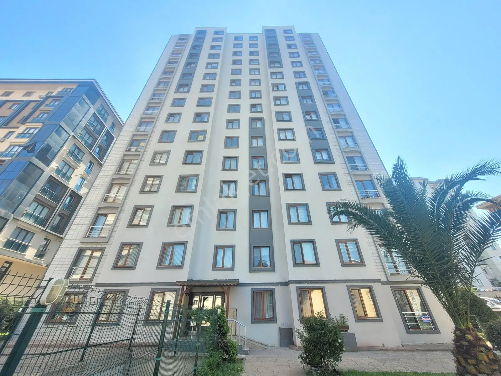 Beka Gm Armağanevler Mah.de 125m2 3+1 Satılık Daire