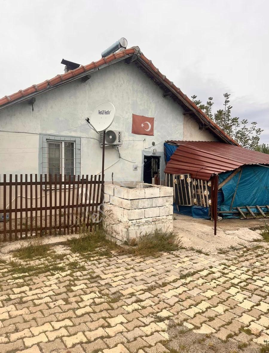 Banazda 80m2 Prefabrik Ev Ve 1500m2 Arazi - Görsel 4