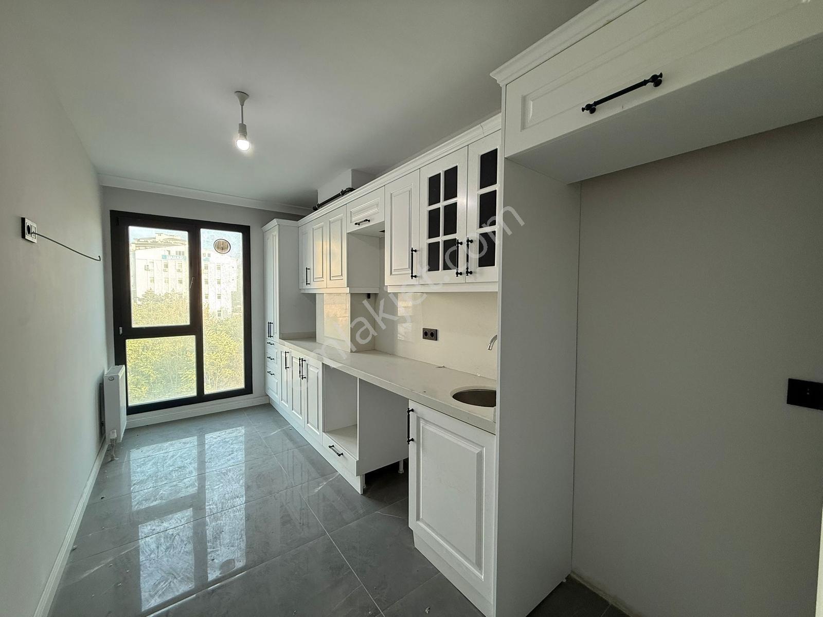 Firüzköy Bulvarına Yakın Otoparklı Aile Sitesinde 2+1 Lüx Daire - Görsel 8