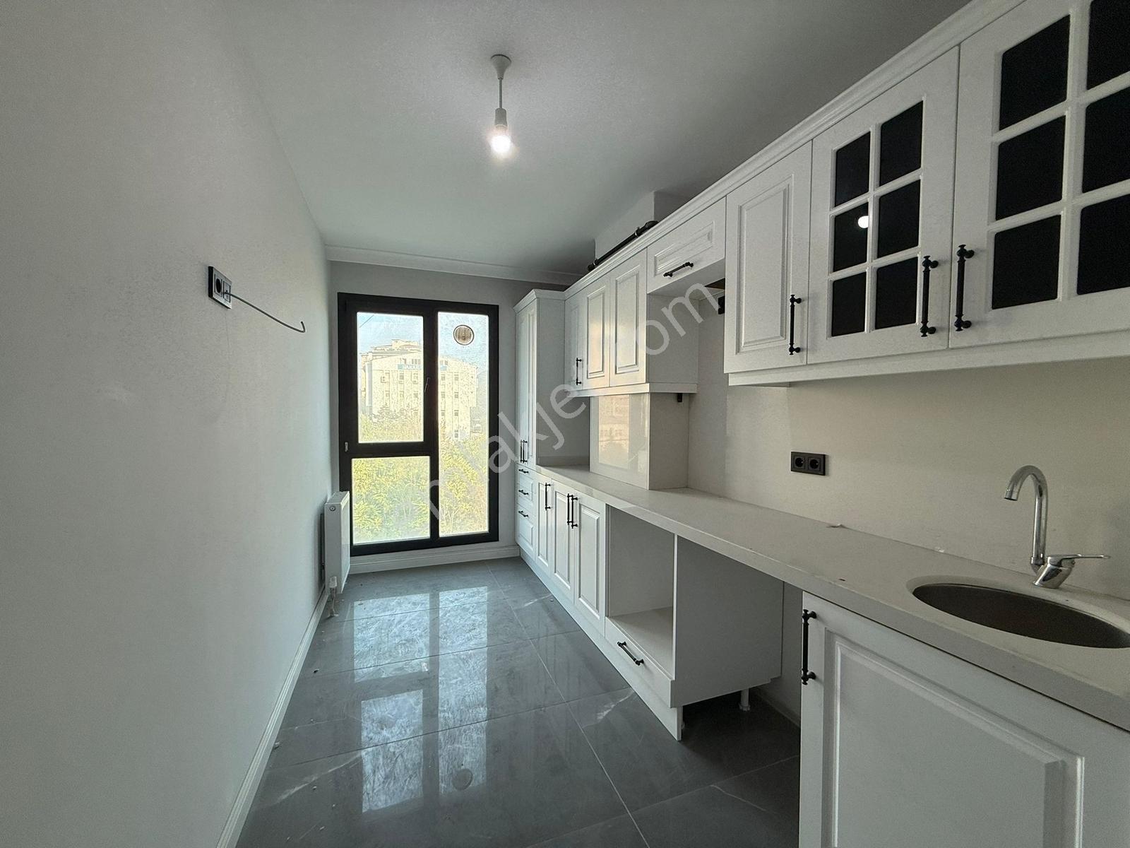 Firüzköy Bulvarına Yakın Otoparklı Aile Sitesinde 2+1 Lüx Daire - Görsel 9