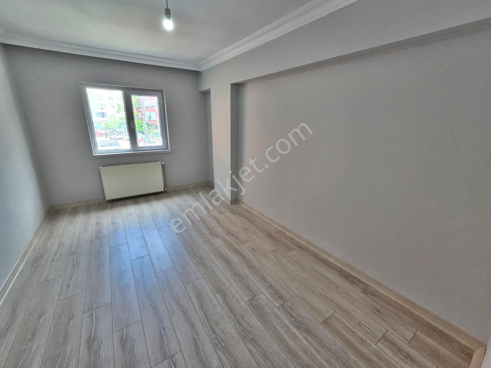 Piyade'de Ultra Lüks Yapılı 3+1 Köşe Başı Ön Cephe Ara Kat Daire - Görsel 27