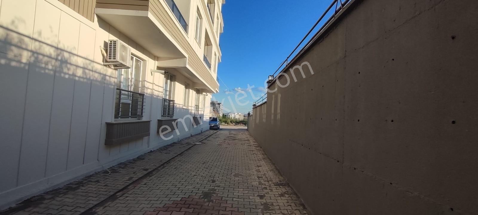 World İlkevim'den Şehir Hastanesine Yakın 1+1 Kiralık Daire - Görsel 15