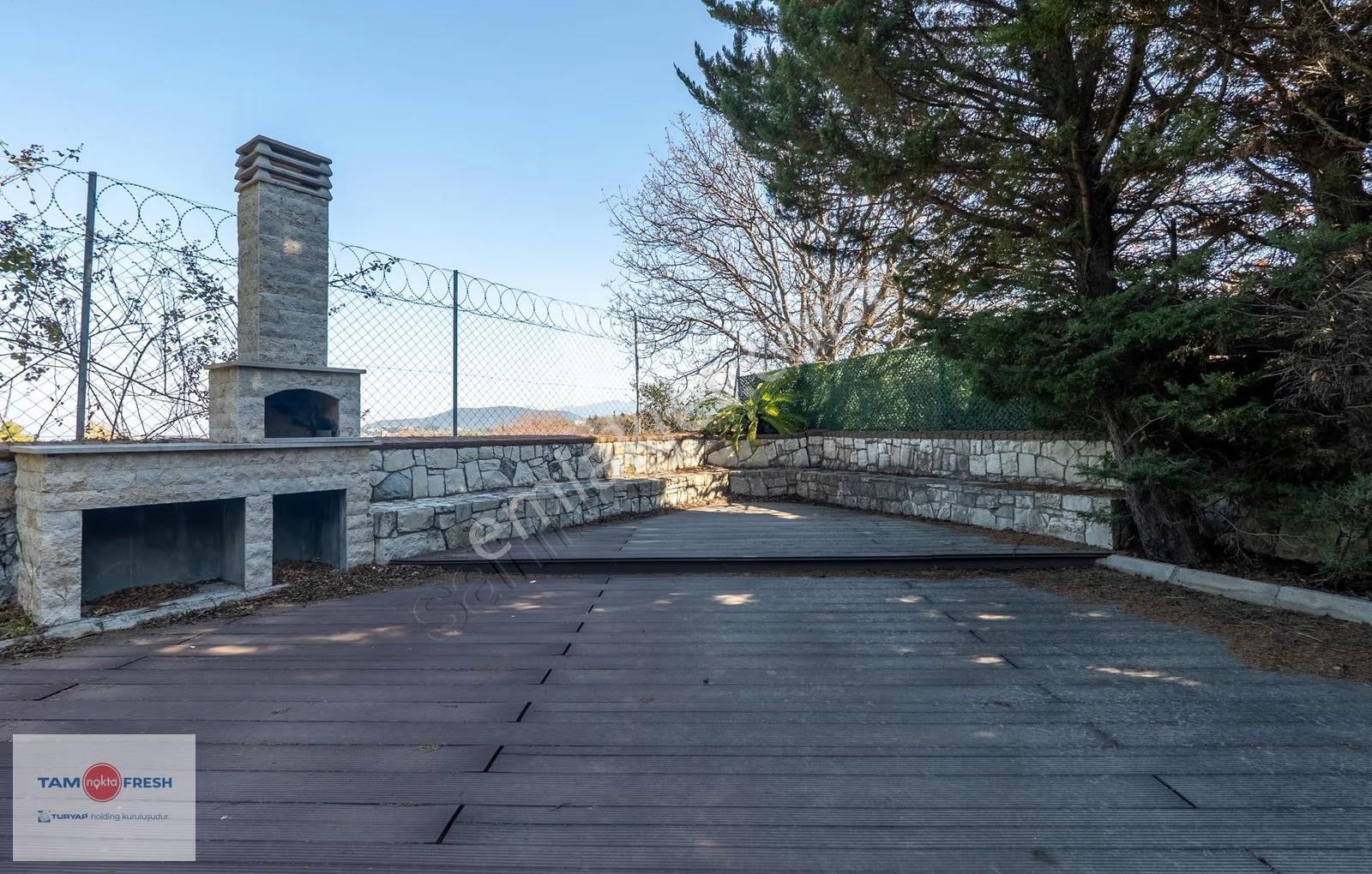 Toptepe'de Nezih Sitede Kiralık Tam Müstakil Havuzlu Villa... - Görsel 23