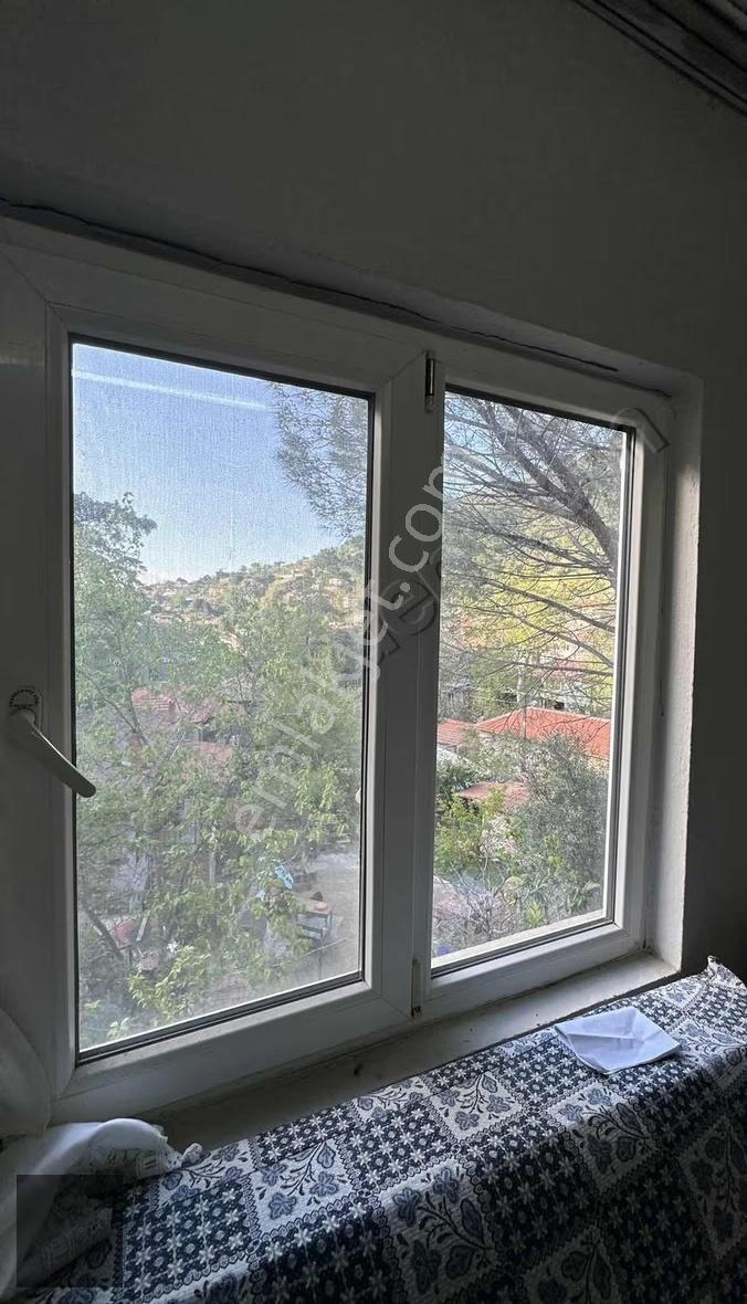 Balıkesir Süberlidere'de Müstakil Ev, 2+1, 85m², 405m² Bahçeli - Görsel 13