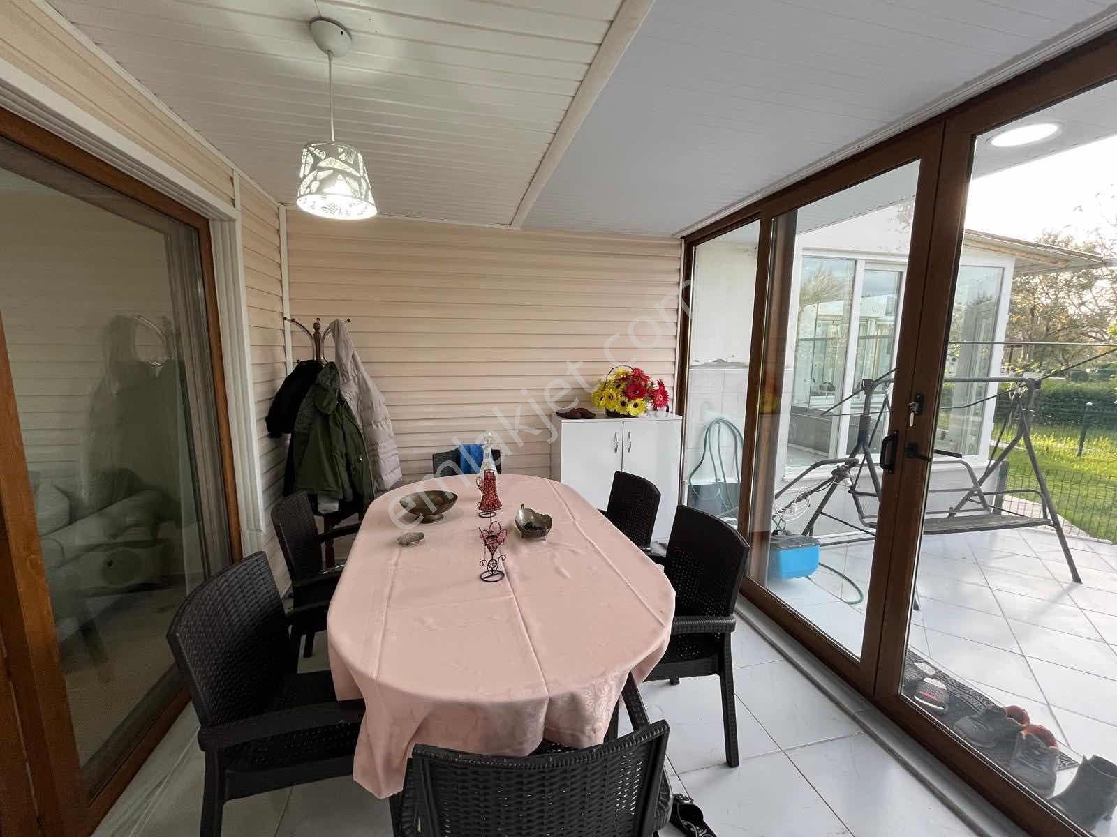 Site İçinde Denize Yakın Yeşilin Arasında Satılık Villa - Görsel 19