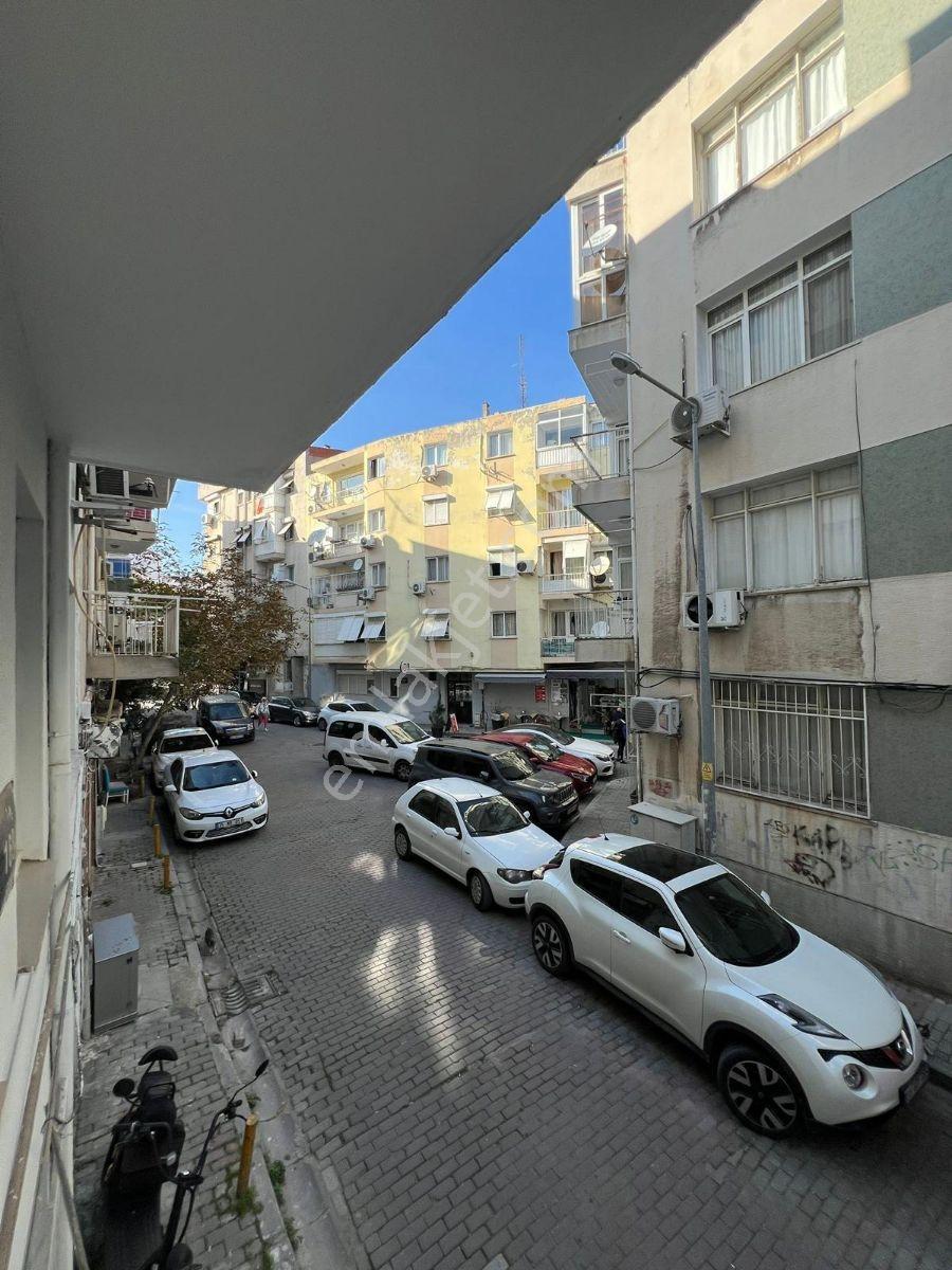 Karşıyaka Sahil Ve İskele Yakını Satılık 3+1 Bakımlı Son Fiyat - Görsel 7