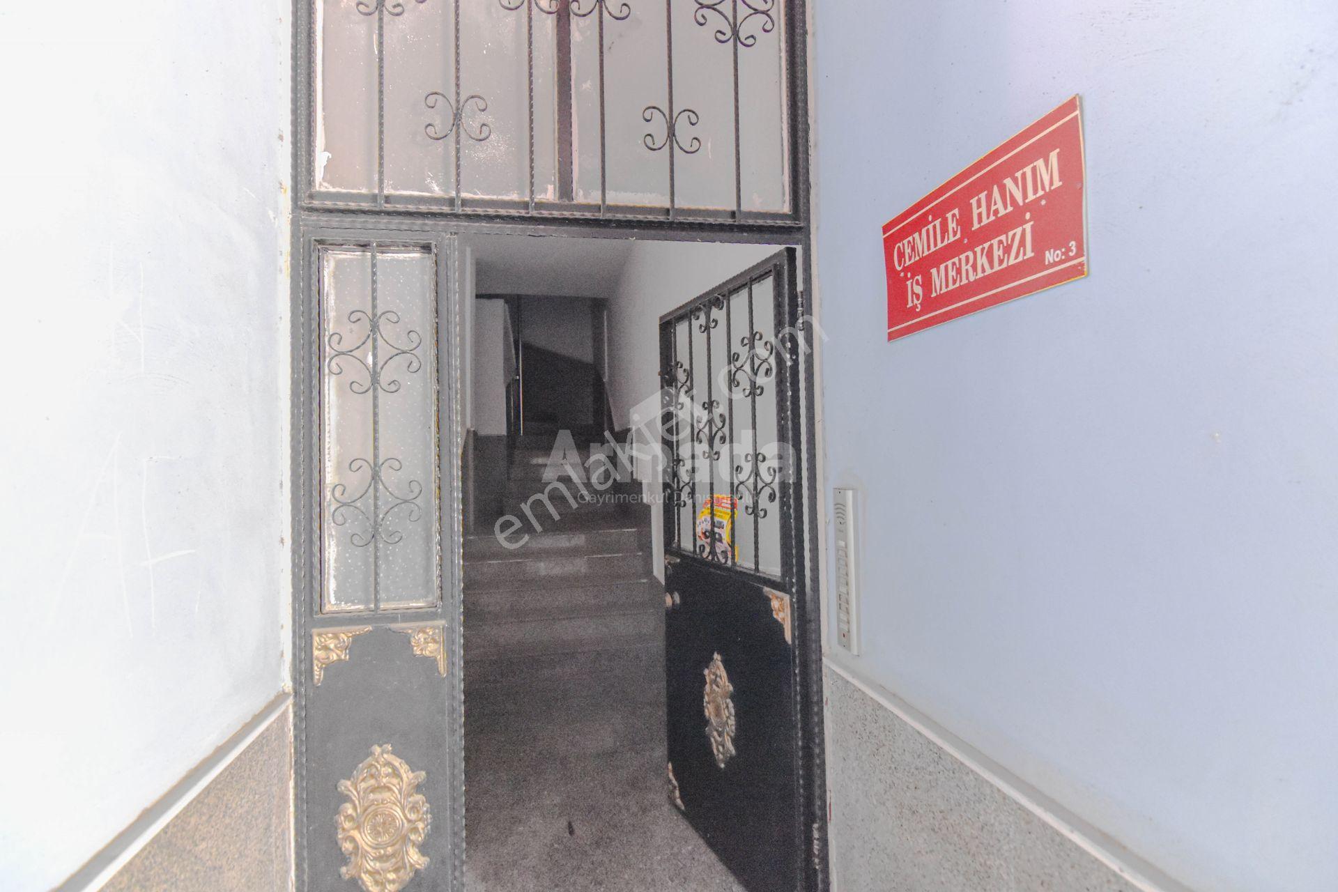 Kuşadasının Kalbinde Satılık 3+1 Çatı Dubleks Daire - Görsel 27