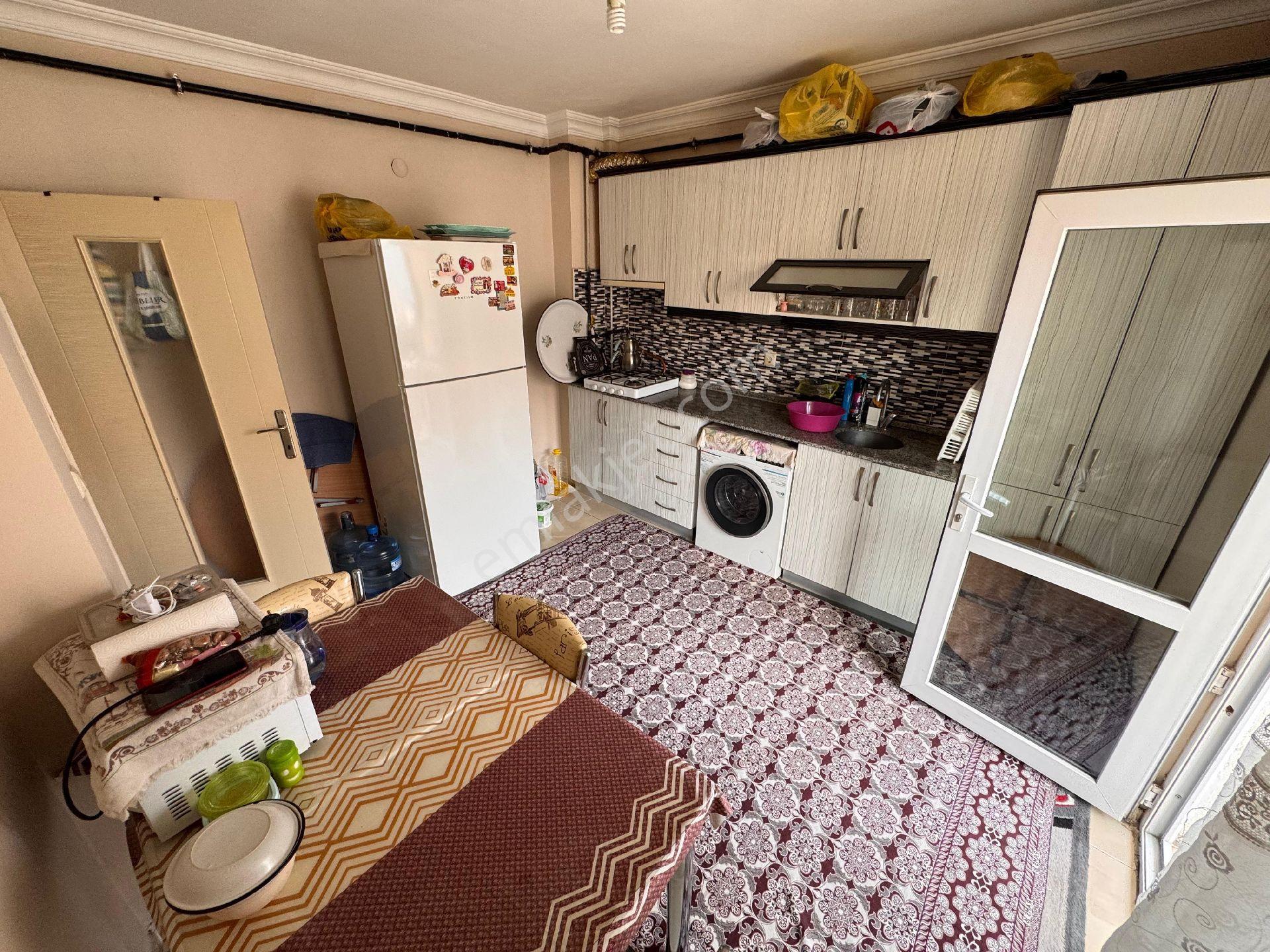 Pera'dan Emek Kapalı Pazar Yakını 3+1 Satılık Ara Kat Daire - Görsel 7