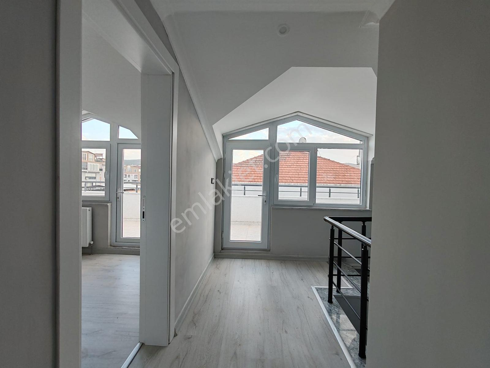 Nilüfer Akçalar'da Önü Kapanmaz Park Cepheli 3+1 130m2 Dubleks - Görsel 19