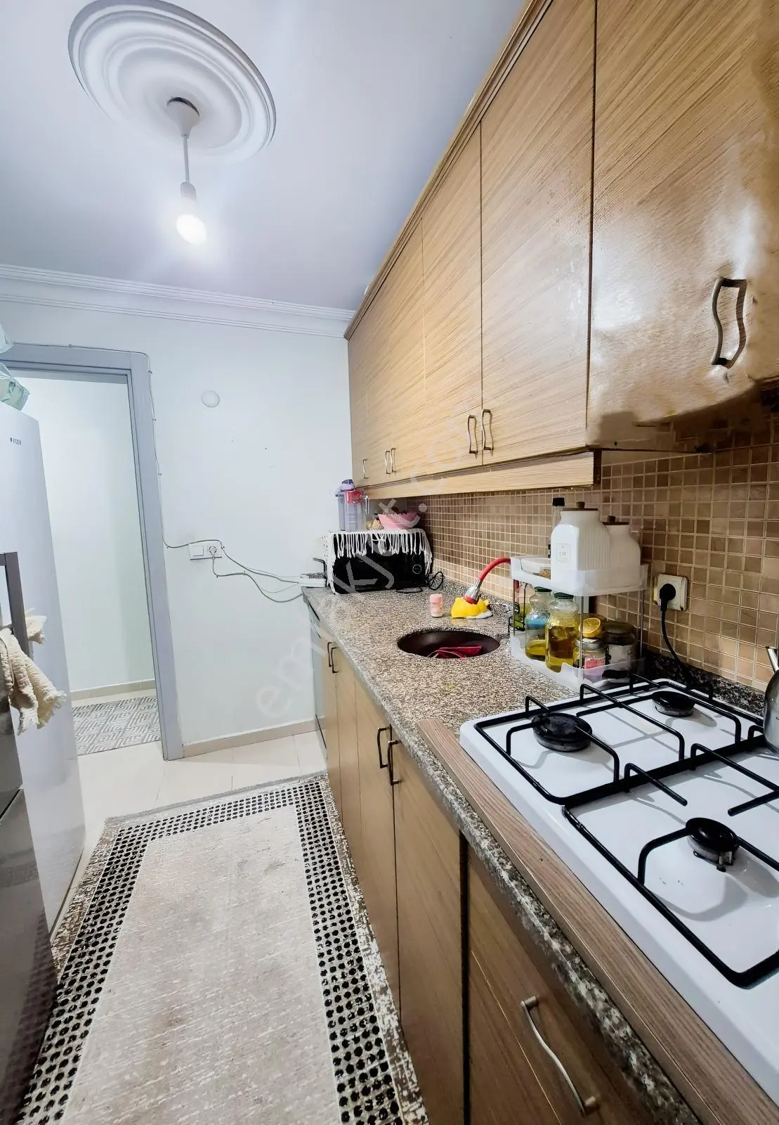 Güzelyalıda Fırsat | E-5 Yanı | 2+1 100 M² | Asansör + Otopark - Görsel 3