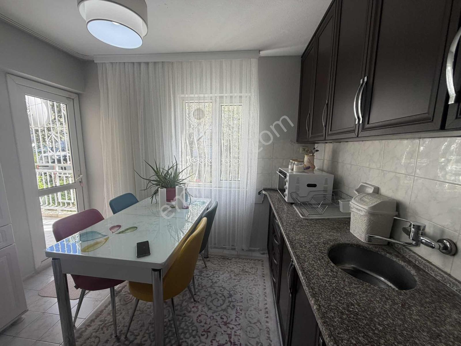 Manisa Güzelyurt Mah. Güzelyurt Sitesi Satılık 3+1 Daire - Görsel 14