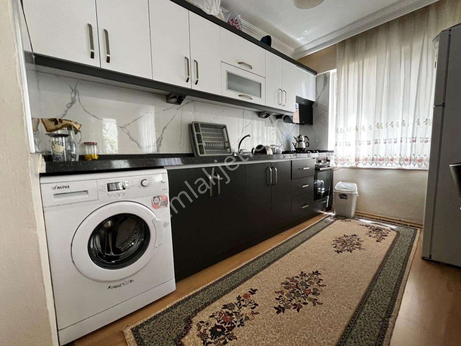 Akçayda Denize 600 Metre Bahçeli Teraslı 4+1 Müstakil Triplex - Görsel 29