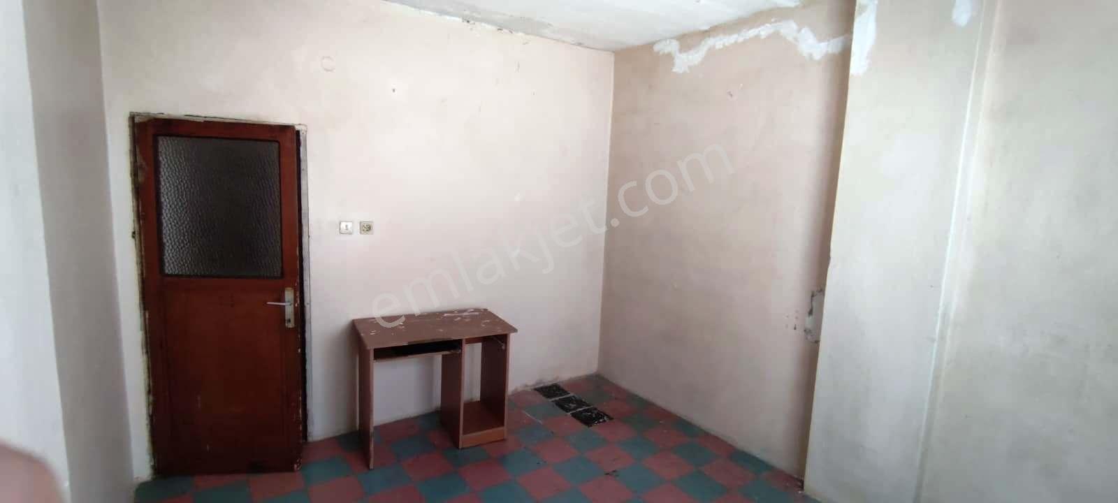 Pendik Sülüntepe Ulaşımı Kolay Geniş Balkonlu 2+0 Kiralık - Görsel 11