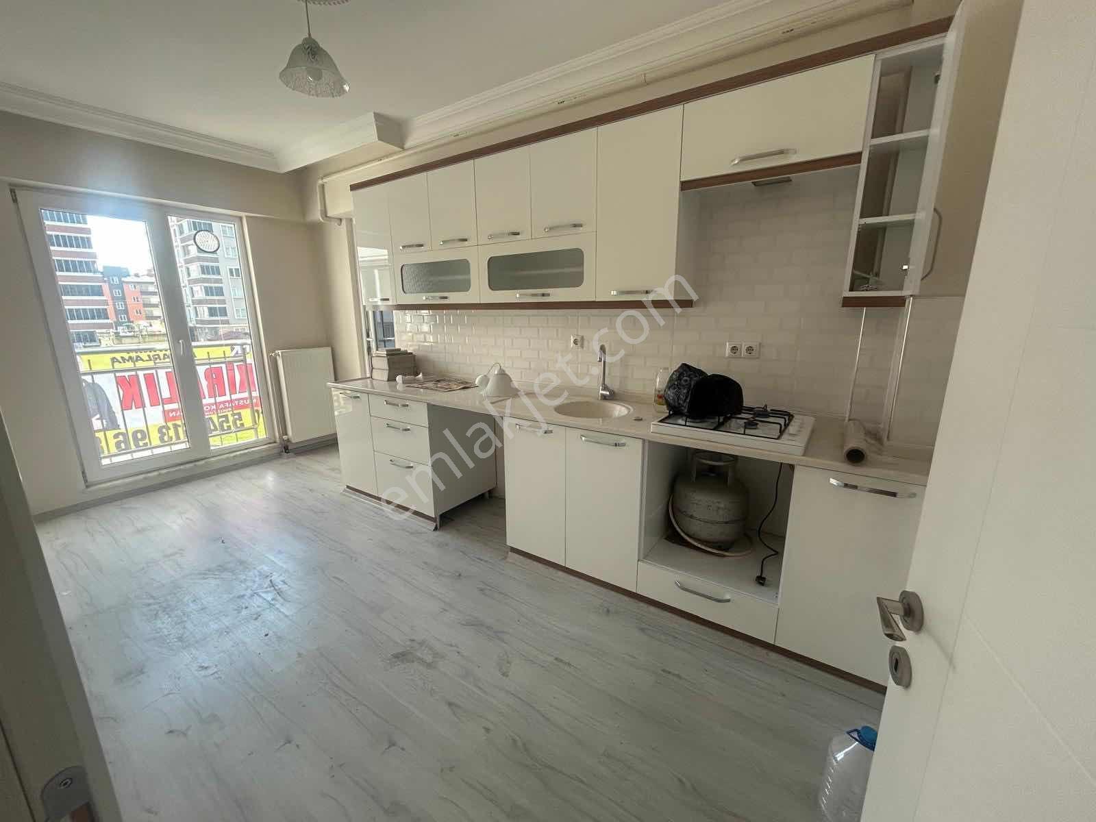 Merkezi Konumda Kiralık 3+1 Site İçerisinde Daire - Görsel 15