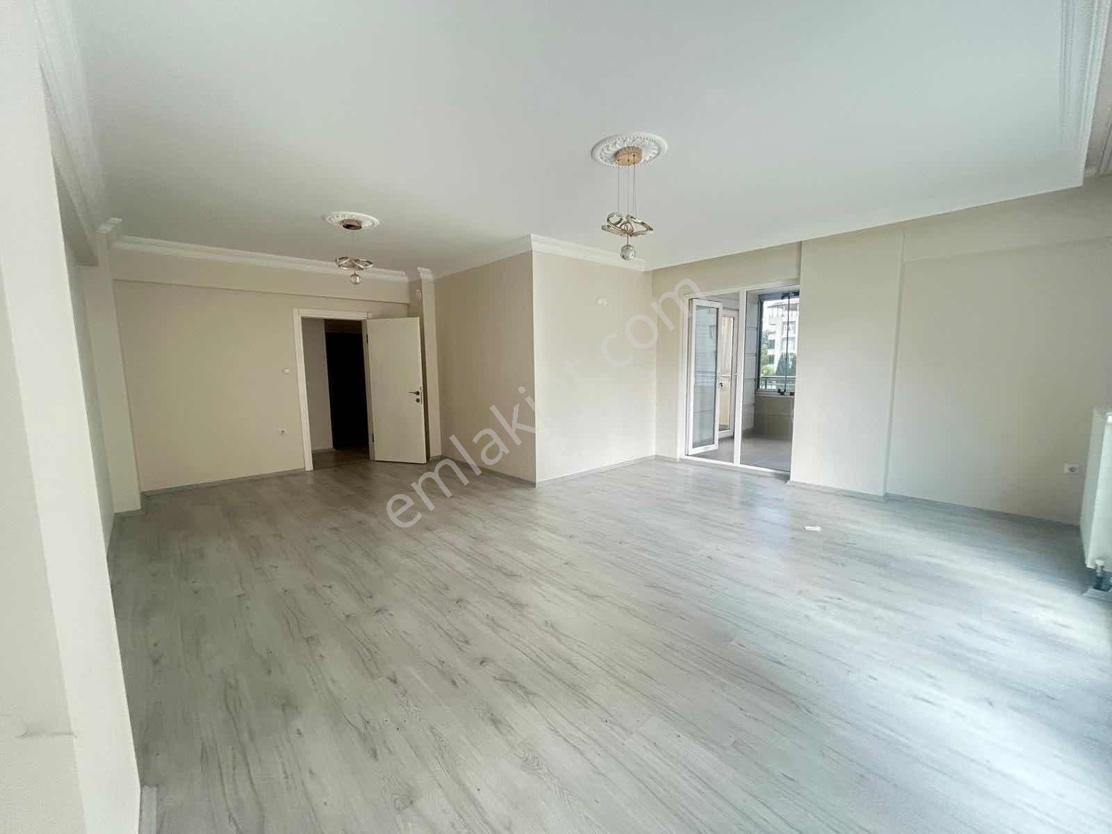 Merkezi Konumda Kiralık 3+1 Site İçerisinde Daire - Görsel 4