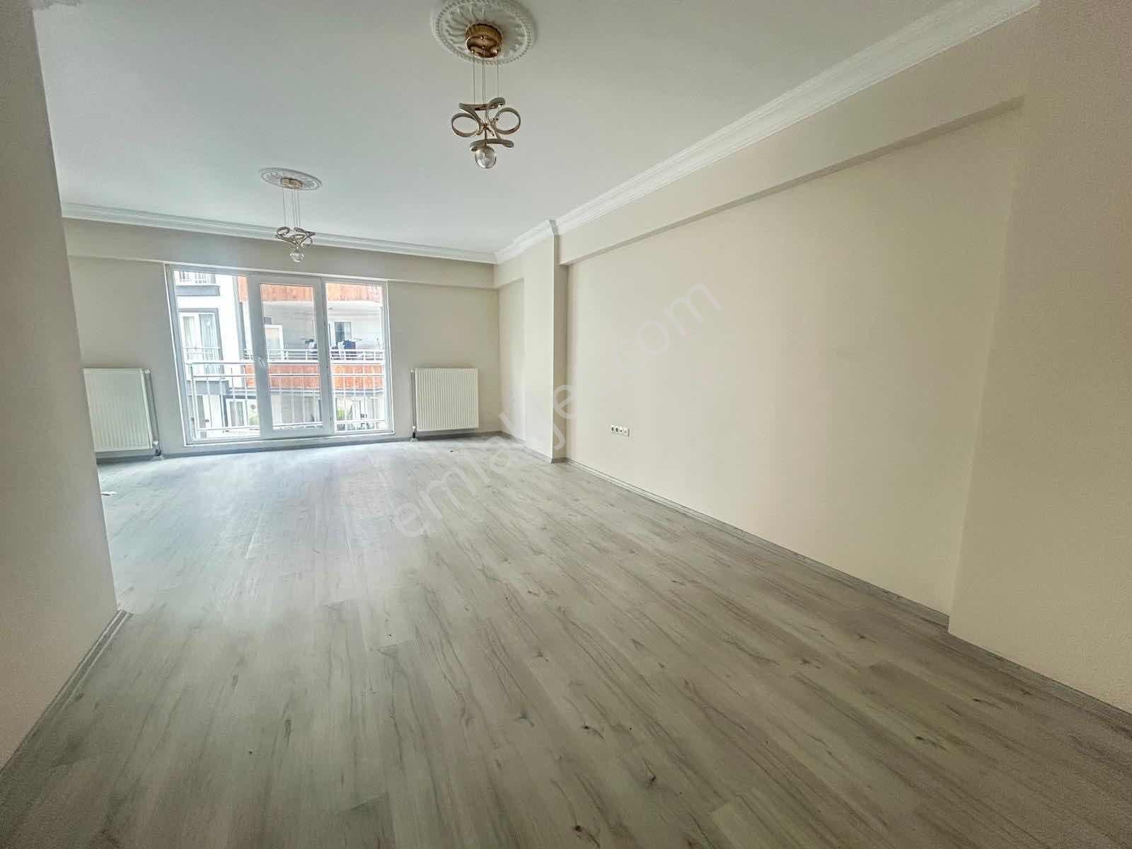 Merkezi Konumda Kiralık 3+1 Site İçerisinde Daire - Görsel 7