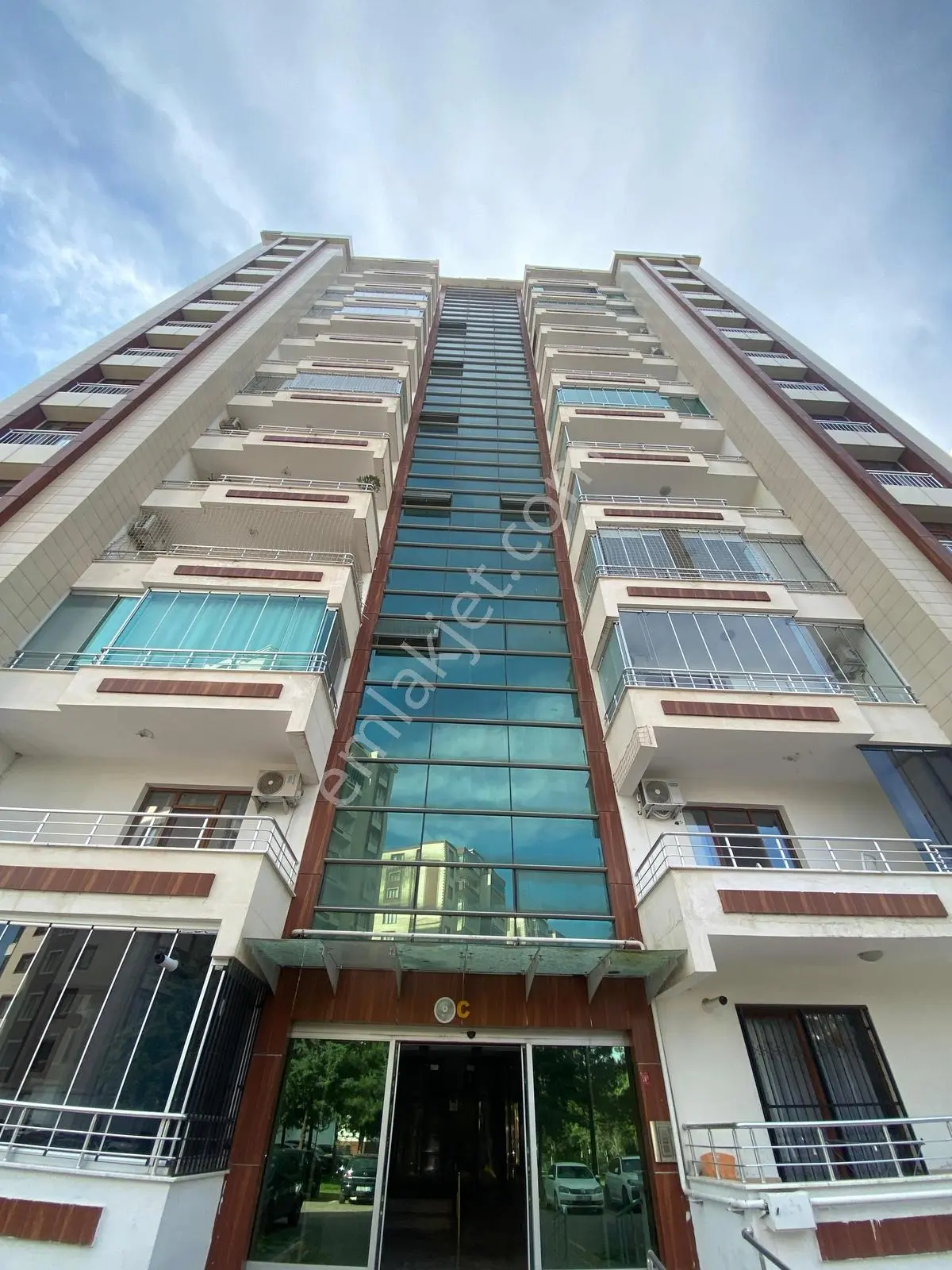 Tekya 5 Sitesinde Fırsat 4+1 Full Masraflı Daire - Görsel 2