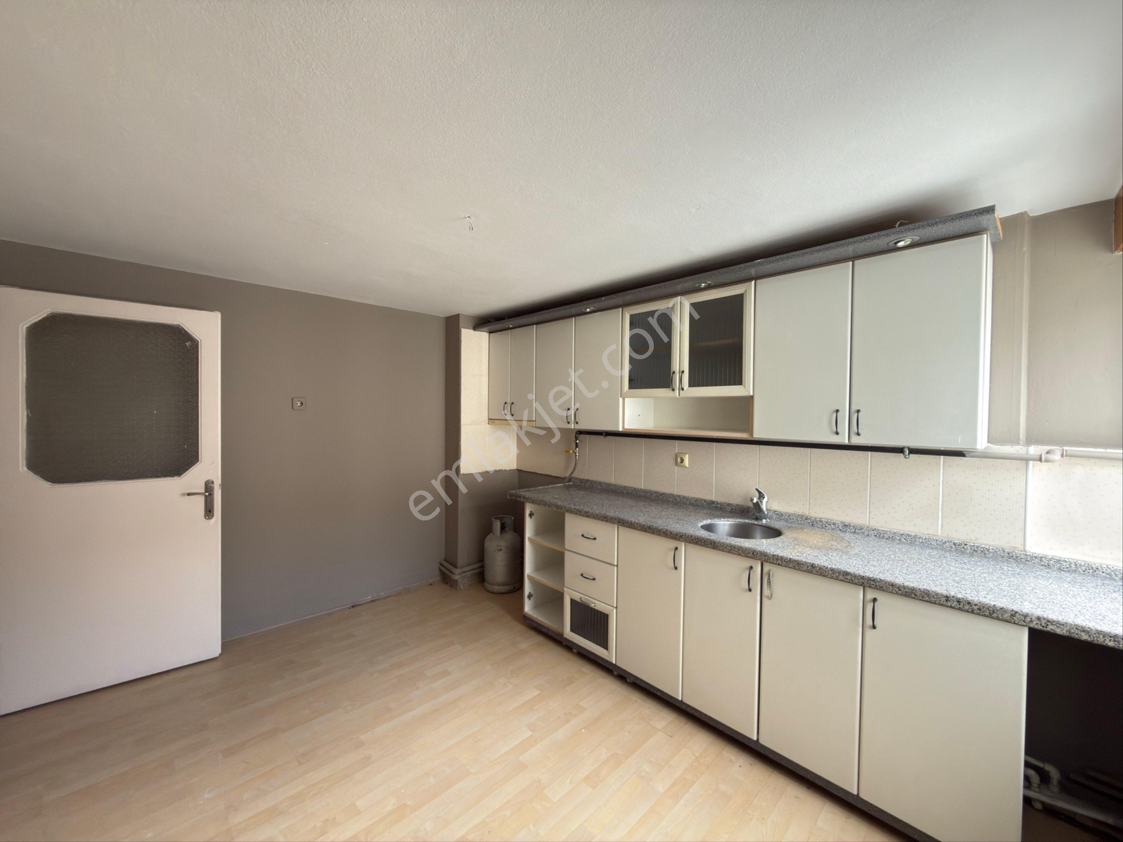 Trabzon Ortahisar Fatih'te, Merkezi Konumda, 3+1 Kiralık Daire. - Görsel 9