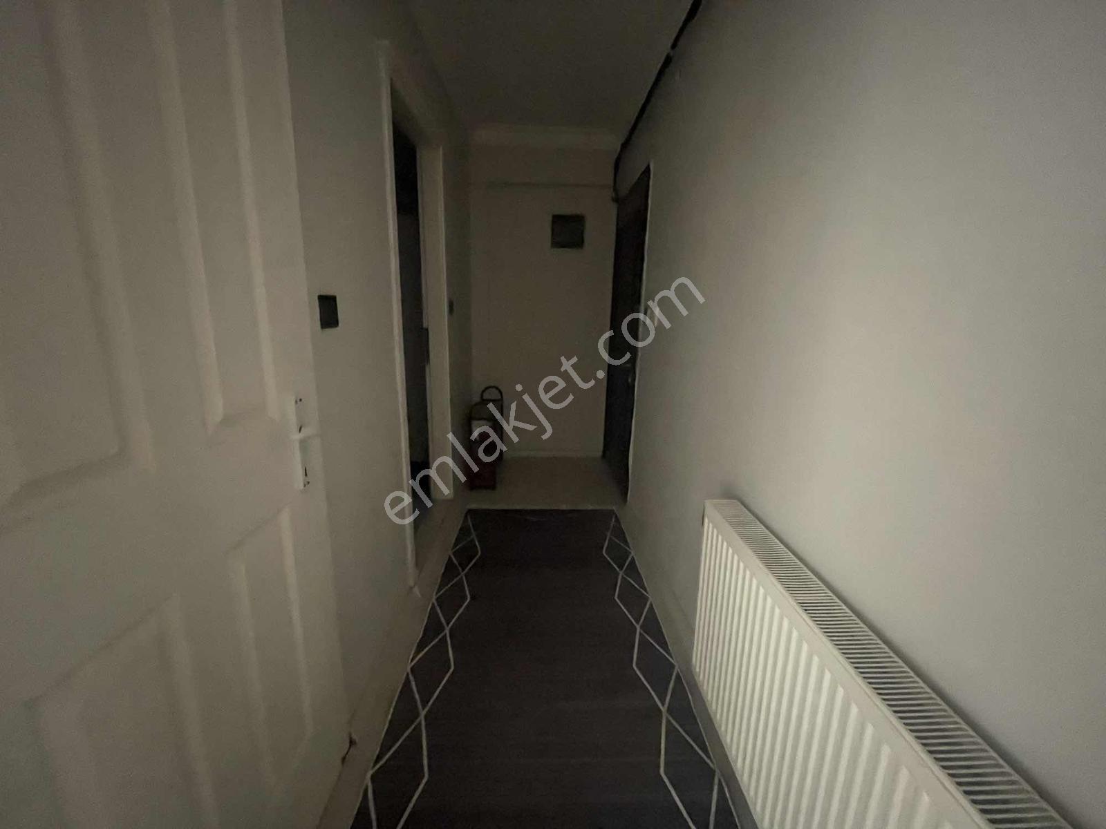 Başarı Caddesi Üzeri Arakat Doğalgazlı Eşyalı 2+1 - Görsel 17