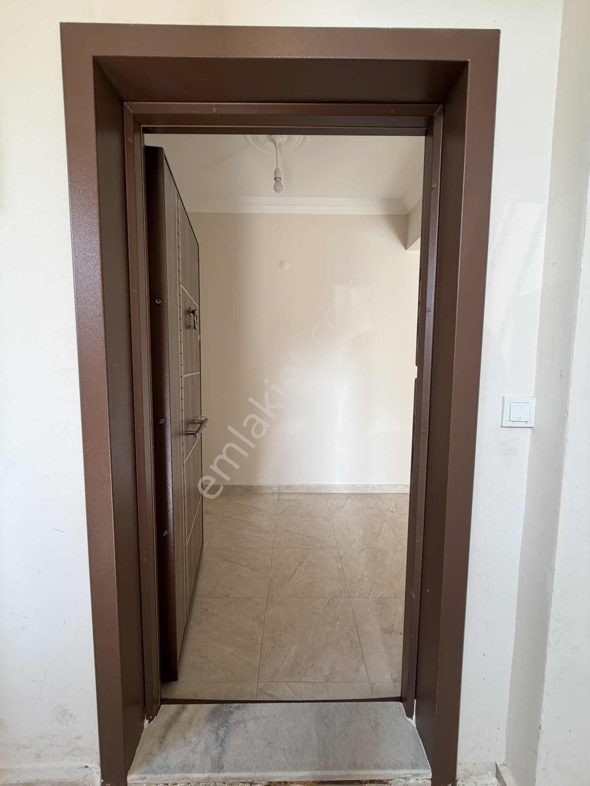 Ömer İnan Remax Yazlık Mah 3+1 160m2 Geniş Ferah Kiralık Daire - Görsel 17