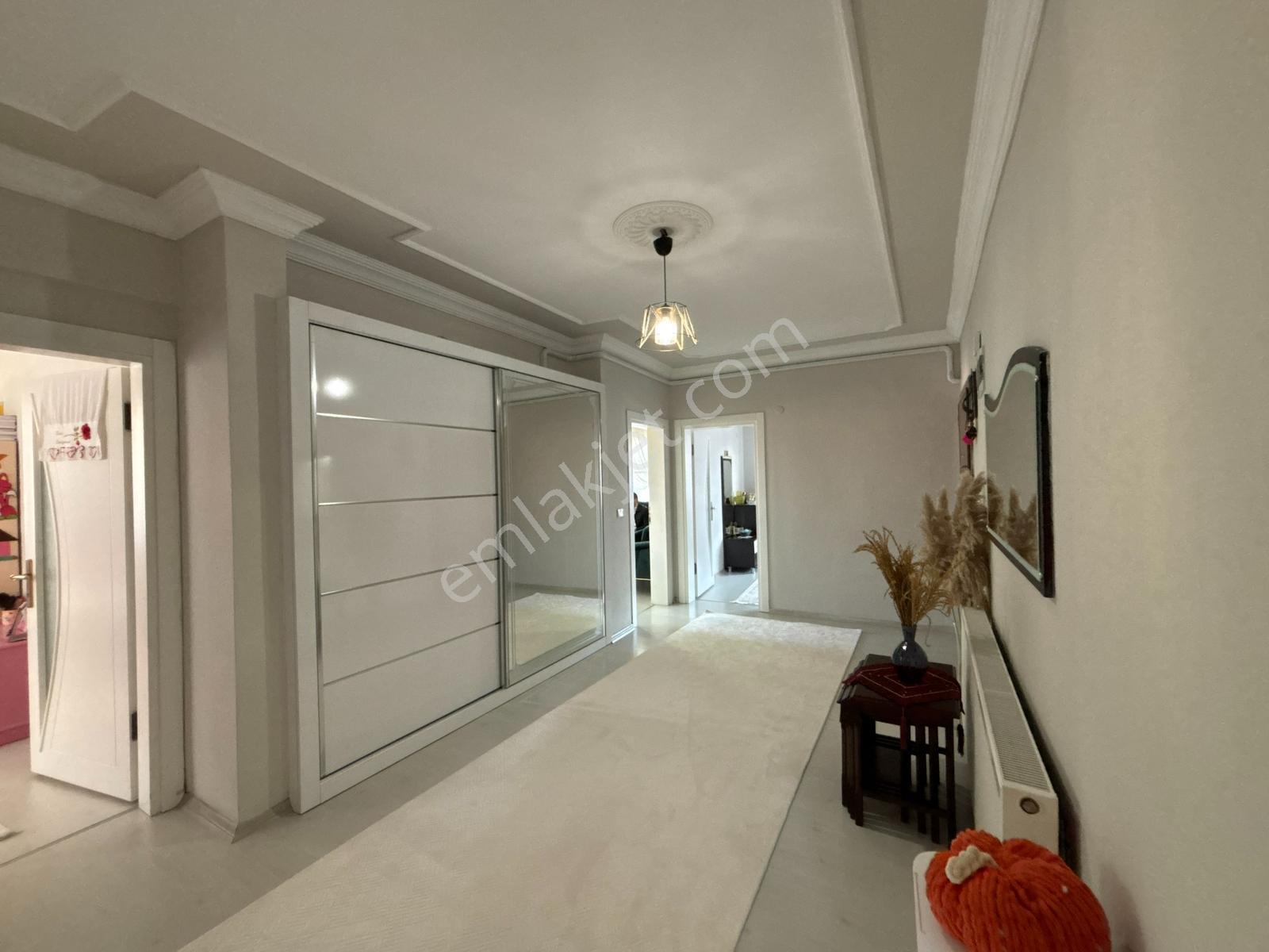 Erha Gayrimenkulden Sanayi Mahallesinde 3+1 140 M2 Satılık Daire - Görsel 9