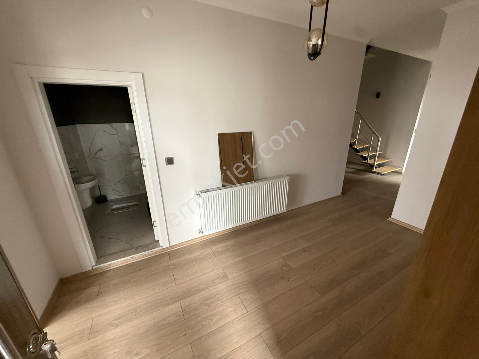 Trabzon'da Kiralık Dubleks Eşyalı Daire - Görsel 12