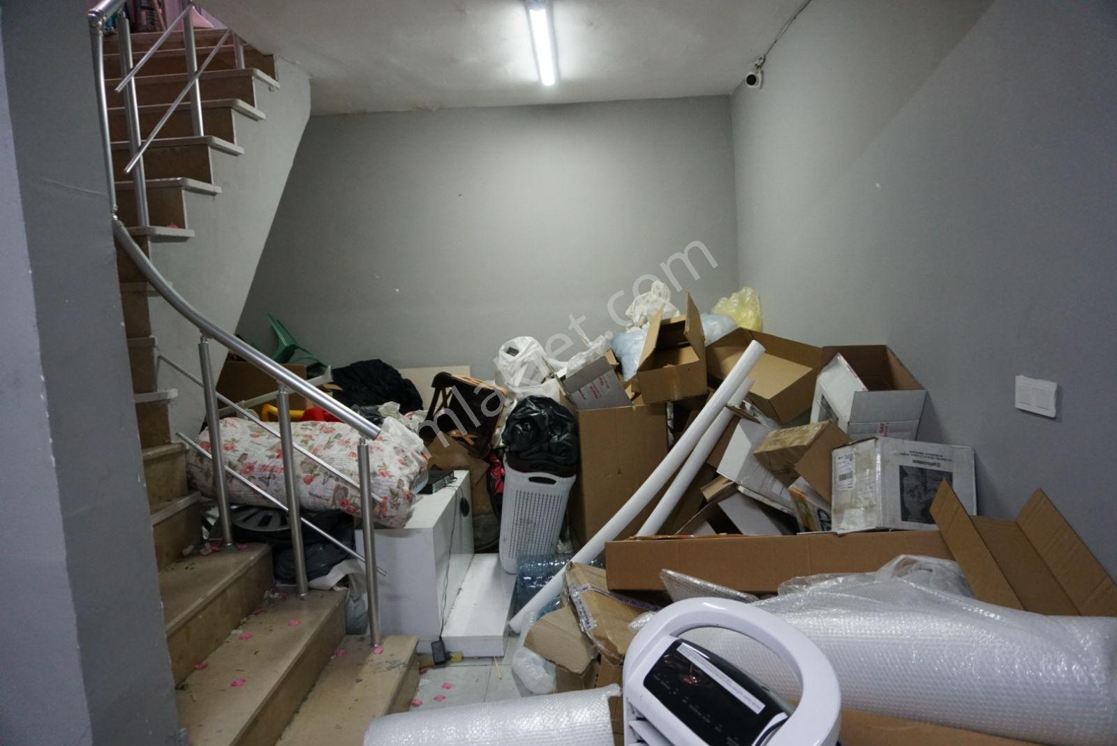 Bağcılar Tabya Garnti Banksı Arkası 50+50m² Kiralık Depolu Dükan - Görsel 10